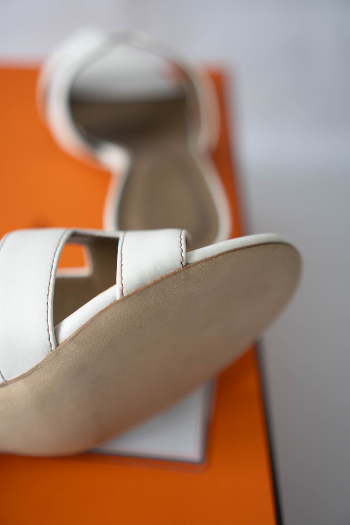 Oasis Sandals – White Smooth Leather