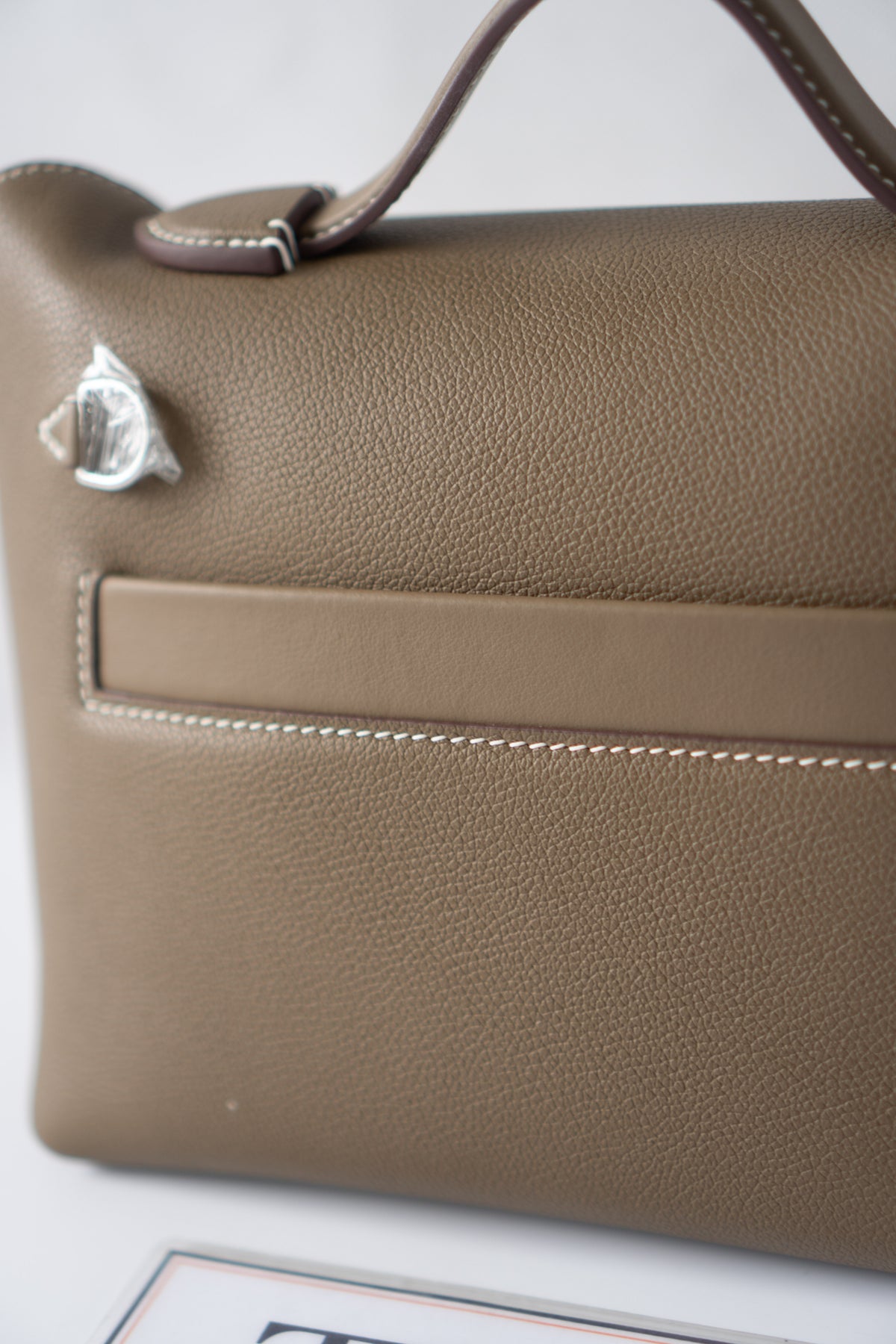 Mini 24/24 – Étoupe Leather with Palladium Hardware