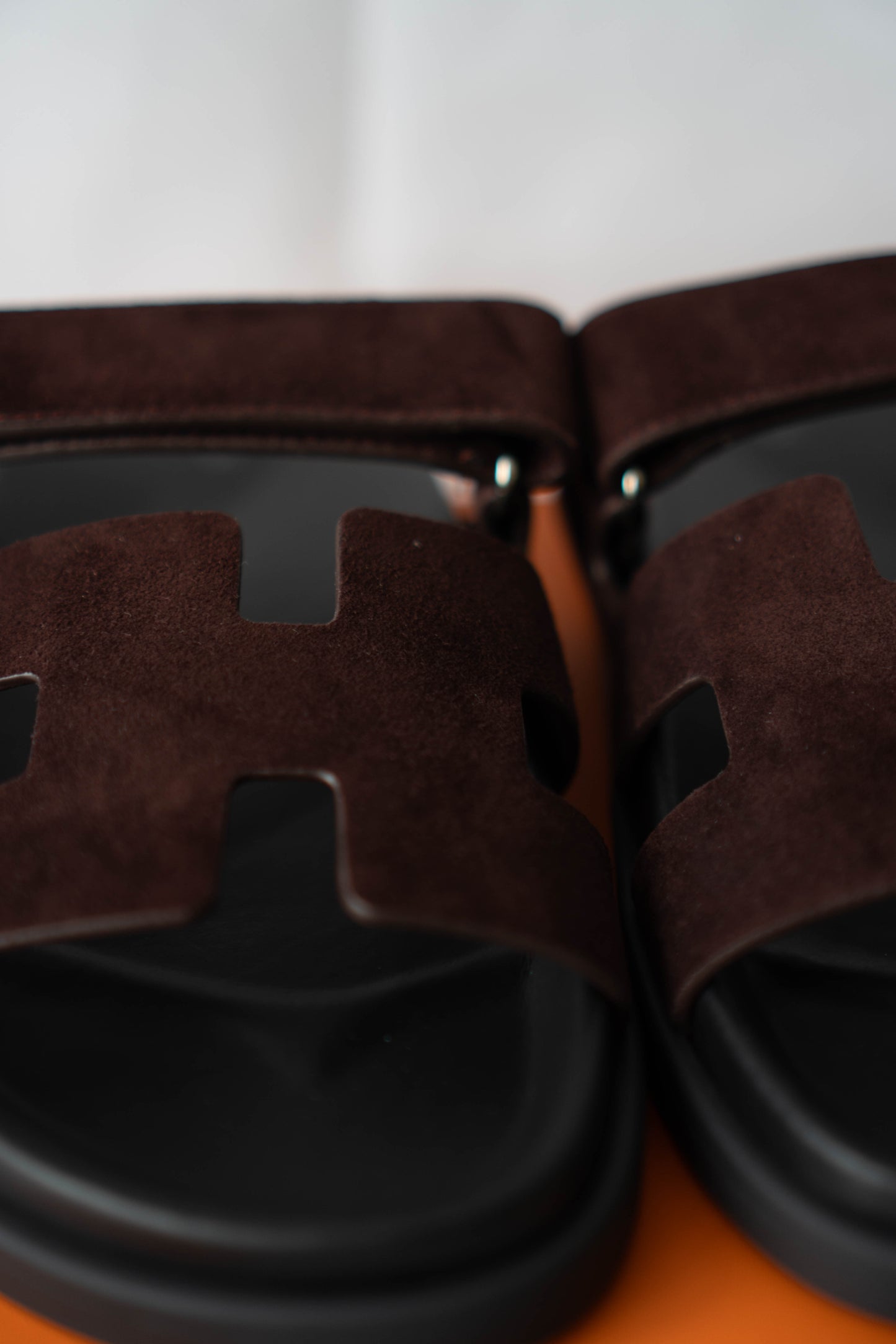 Chpyre Sandals – Dark Brown Suede