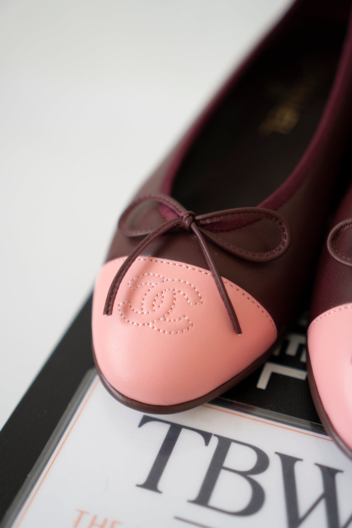 Two-Tone CC Ballerina Flats – Burgundy & Pink Lambskin