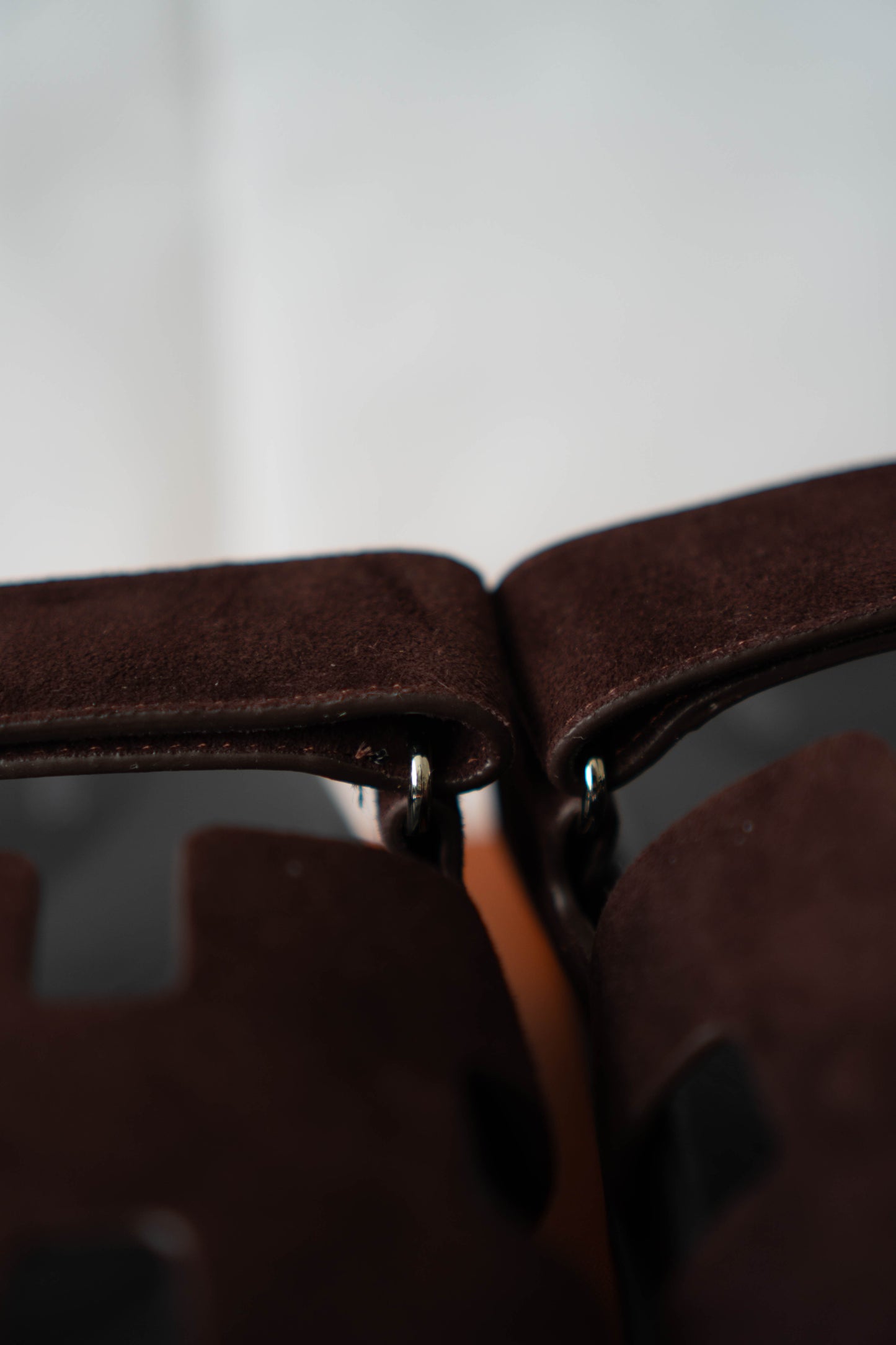 Chpyre Sandals – Dark Brown Suede