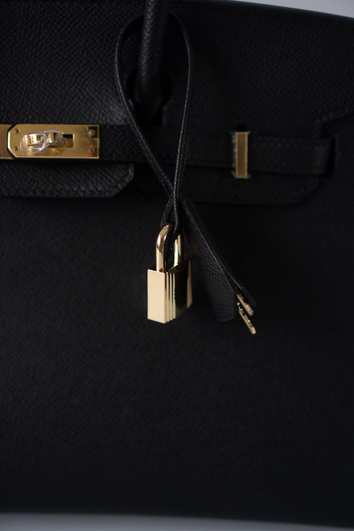 BK 25 Sellier – Black Epsom Leather with Gold Hardware