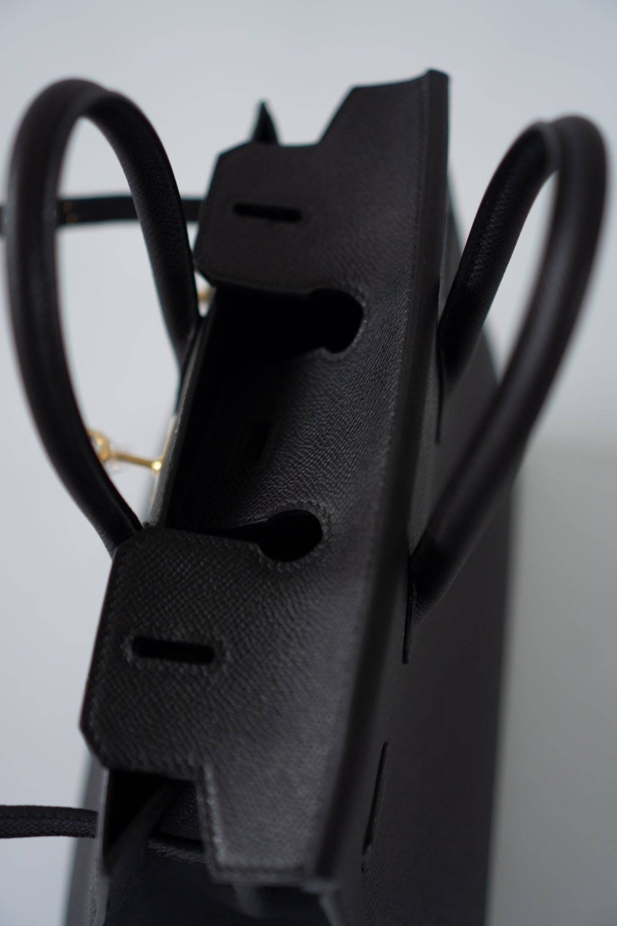BK 25 Sellier – Black Epsom Leather with Gold Hardware