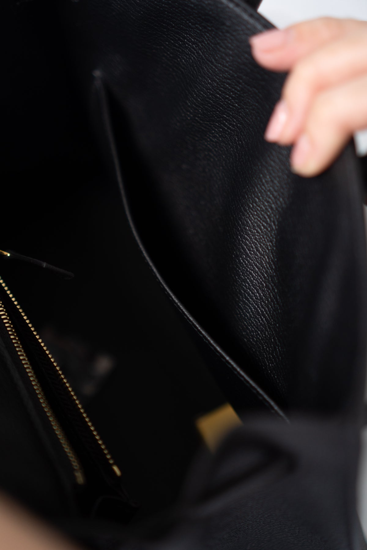 BK 25 Sellier – Black Epsom Leather with Gold Hardware