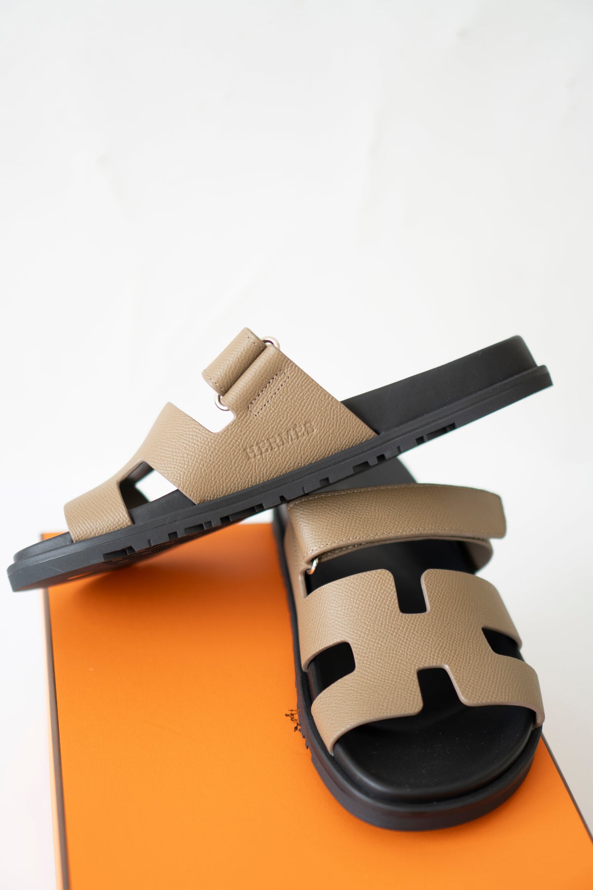 Chypre Sandals – Etoupe Epsom