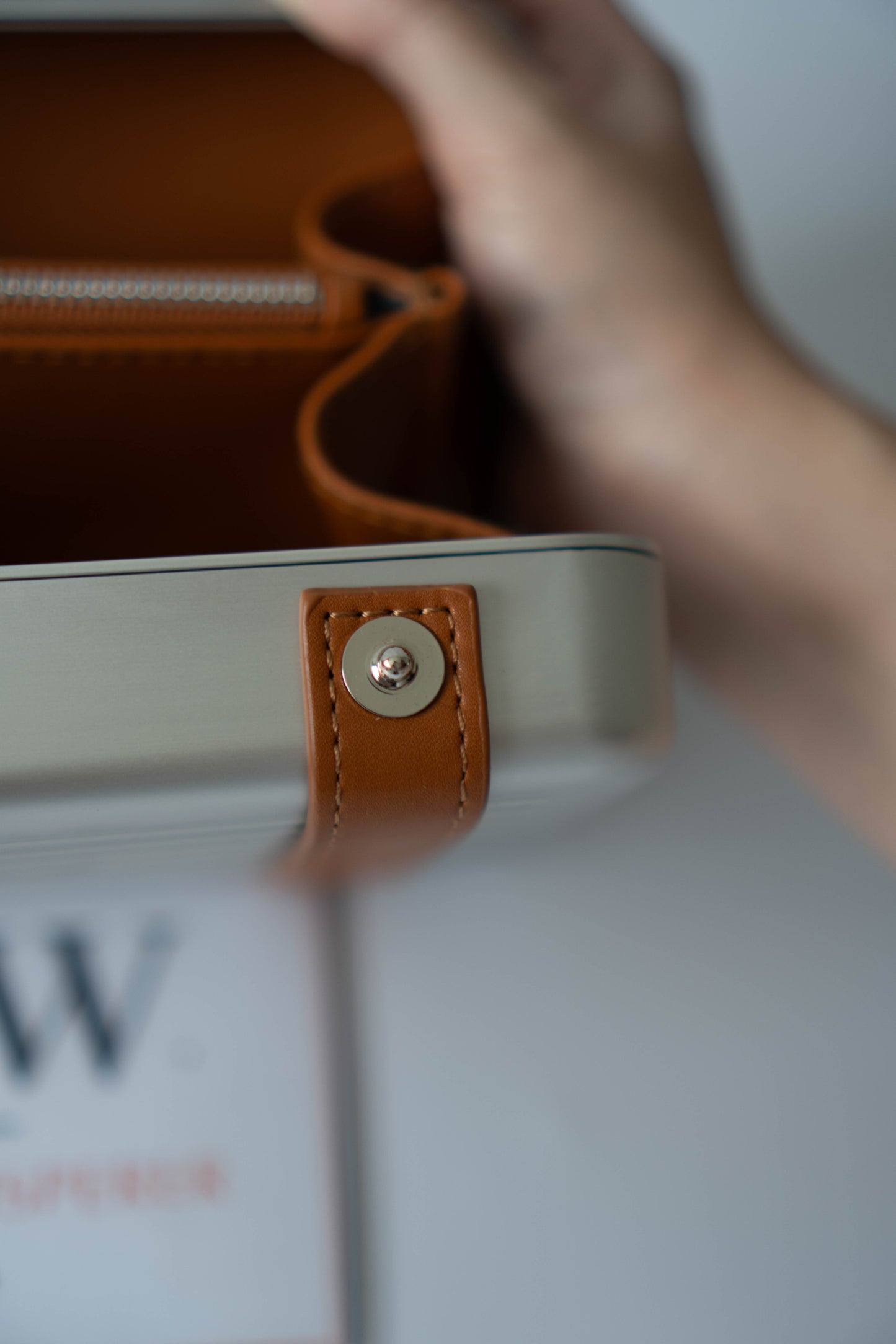 Aluminum Crossbody Case – Silver with Desert Sand Leather