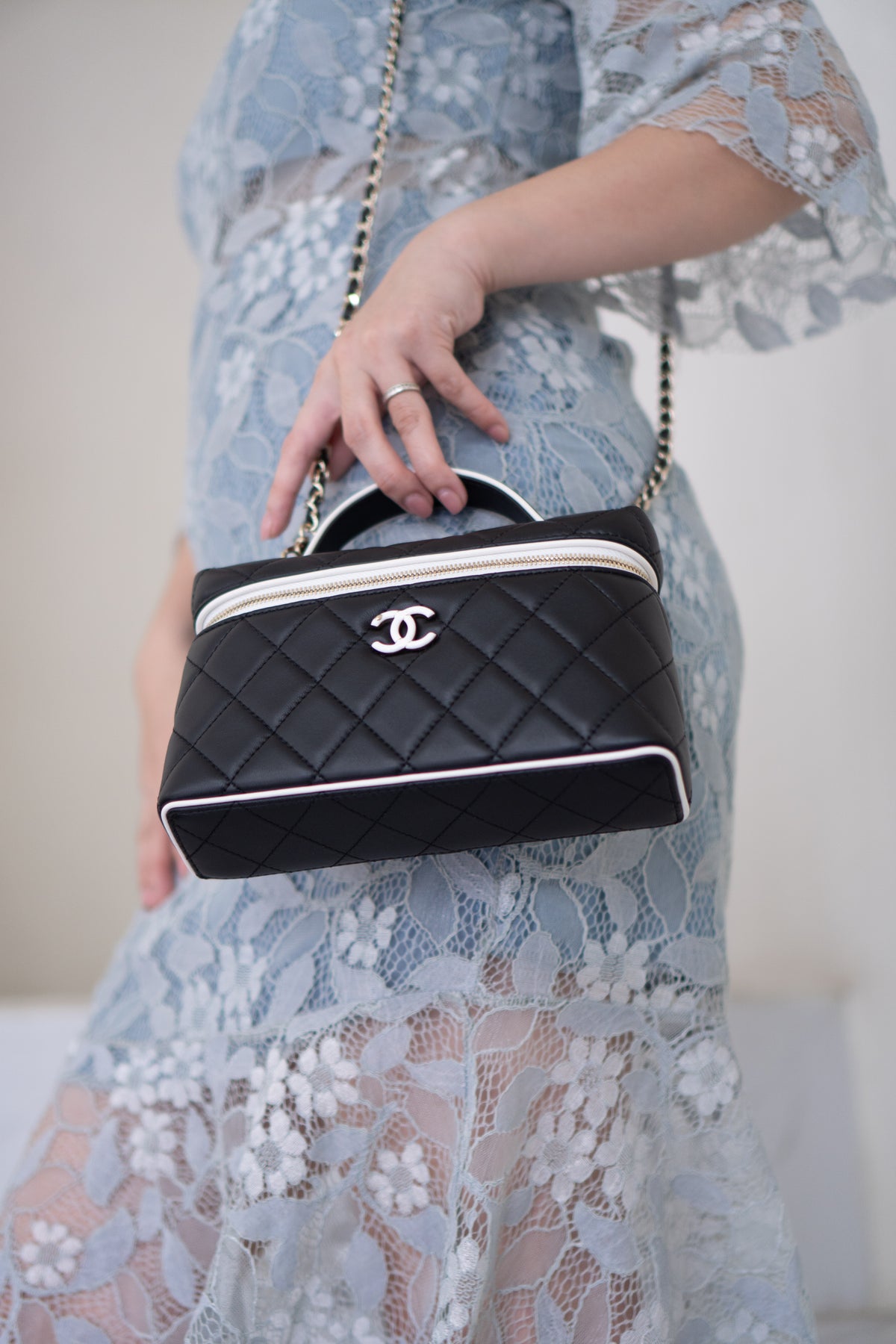Small Vanity Chain Case – Black Quilted Lambskin with White Piping