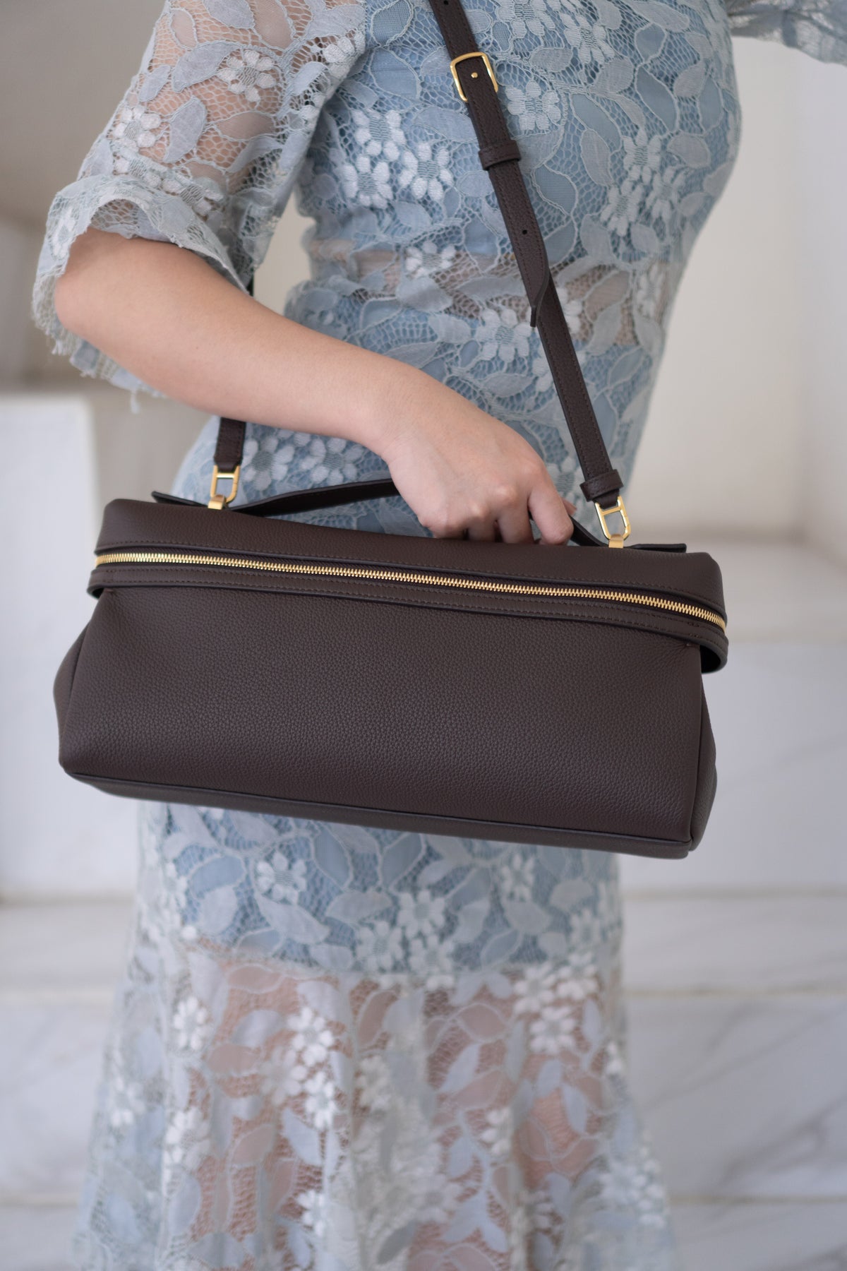 Extra Pocket L33 Top Handle Bag – Dark Brown