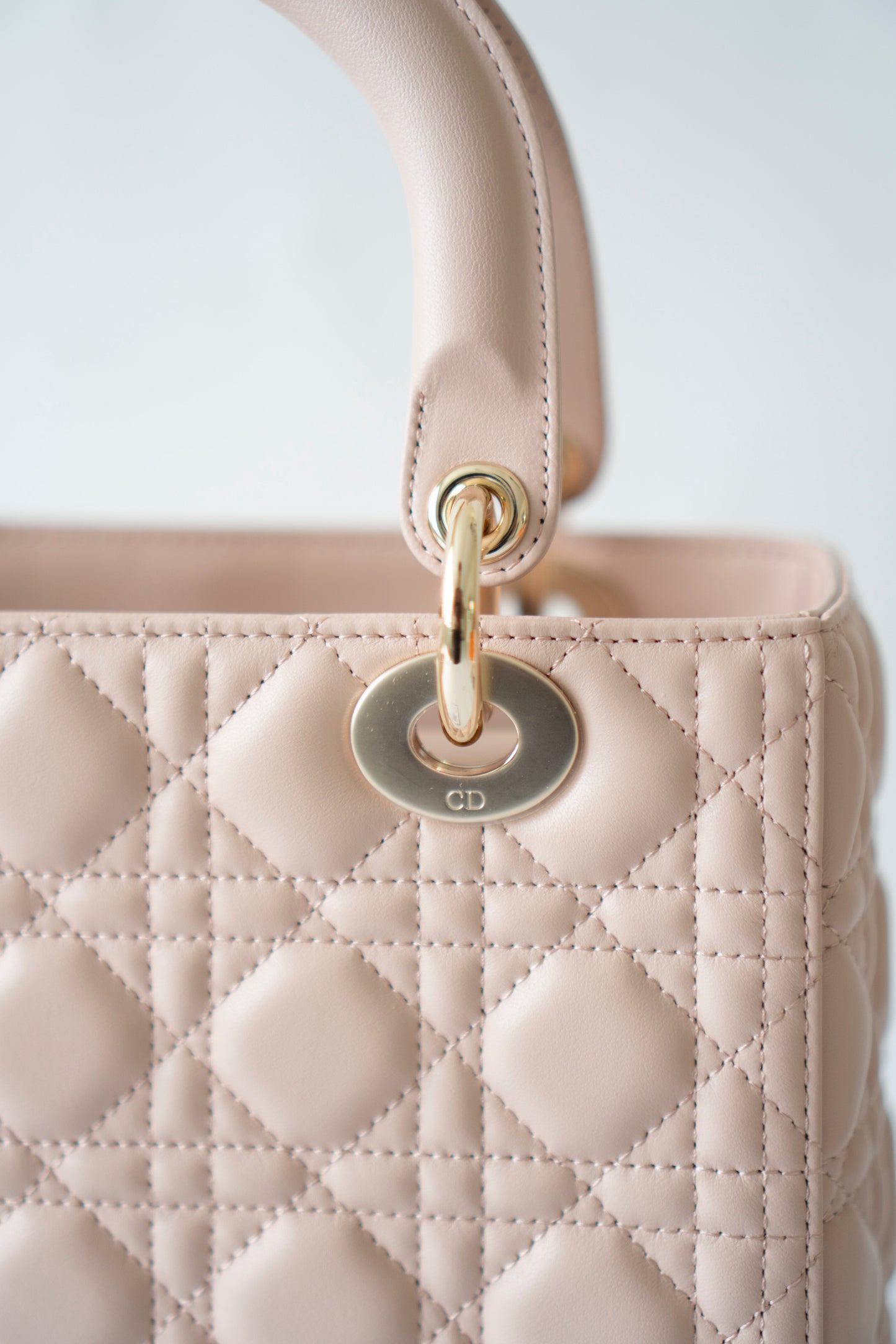 Lady D Medium – Powder Pink Lambskin with Light Gold Hardware