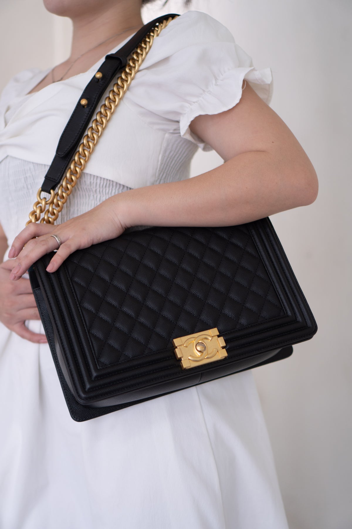 New Le Boy (28 cm)Medium – Black Caviar Leather with Brushed Gold Hardware