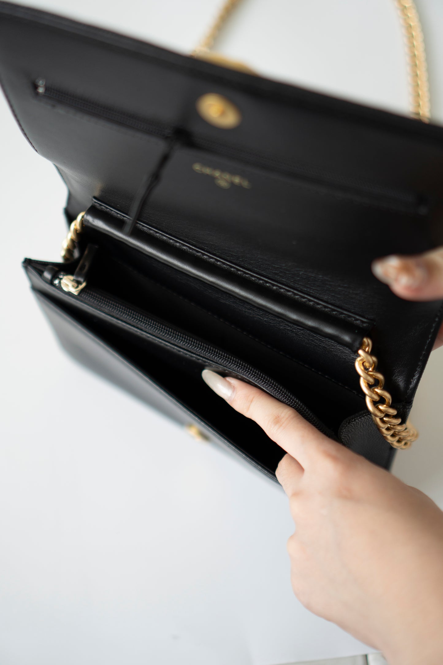Le Boy WOC – Black Caviar with Gold Hardware