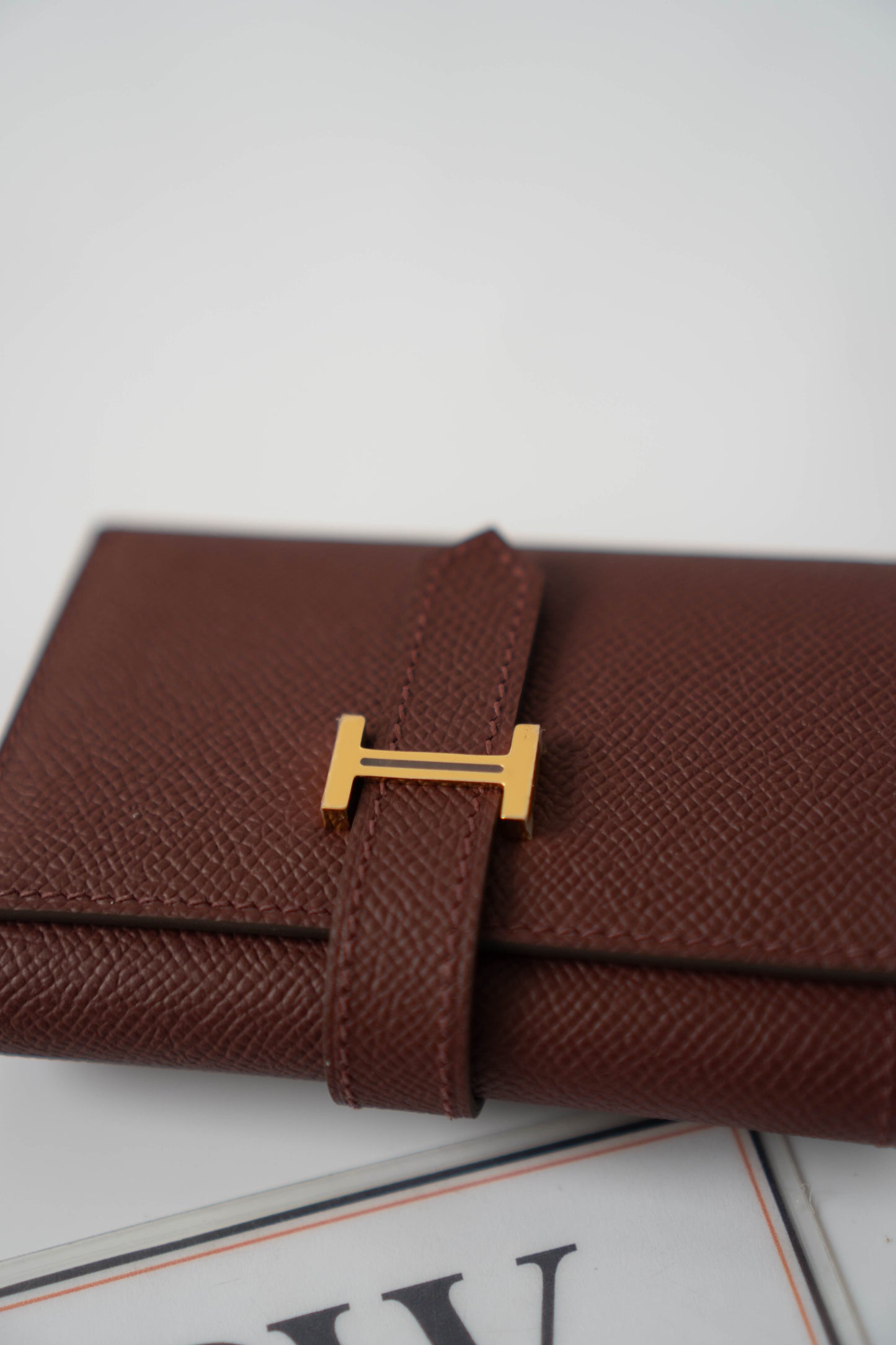 Bearn Compact Wallet – Rouge Sellier Epsom with Gold Hardware