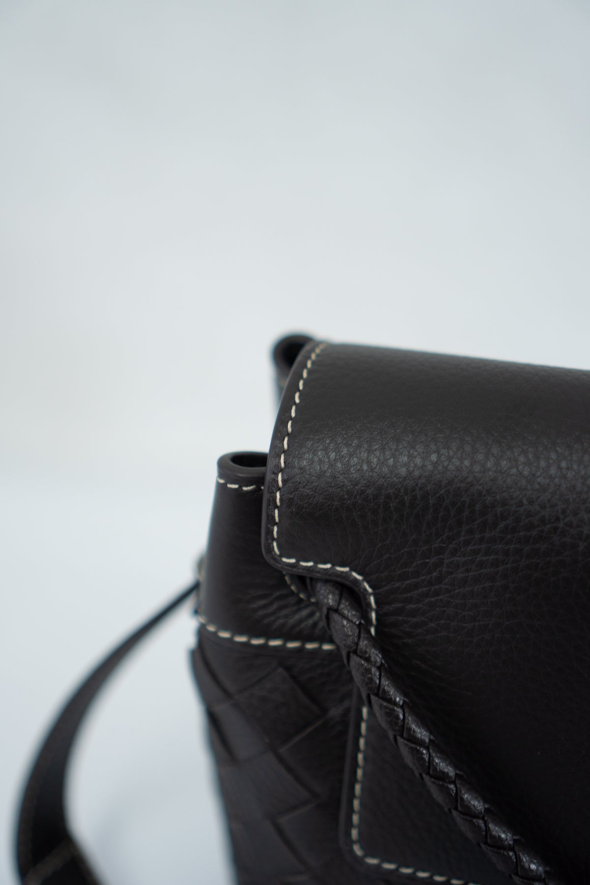 Andiamo Messenger Bag – Dark Brown
