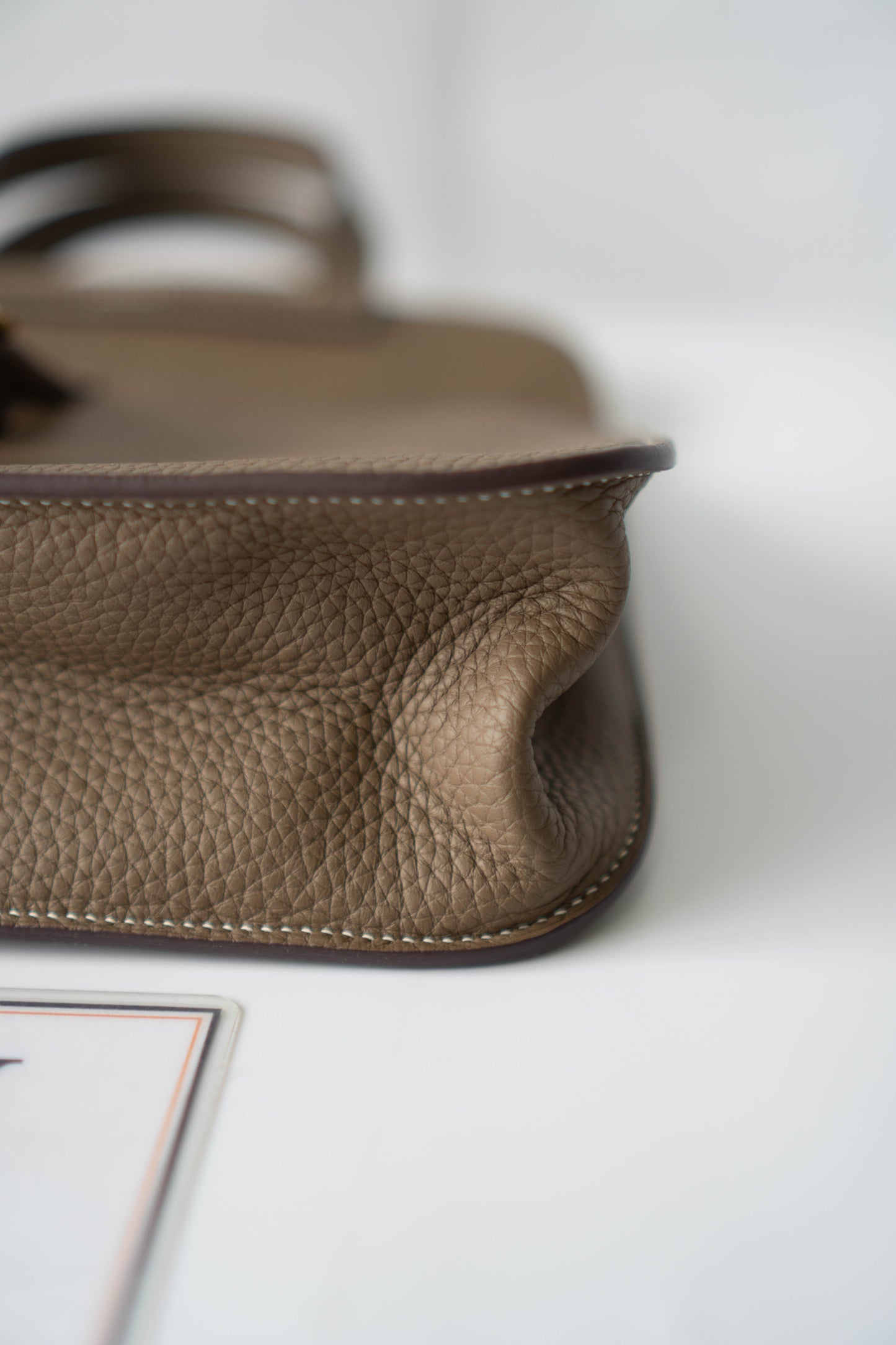 Halzan Top Handle Bag 25 – Etoupe Clemence with Palladium Hardware
