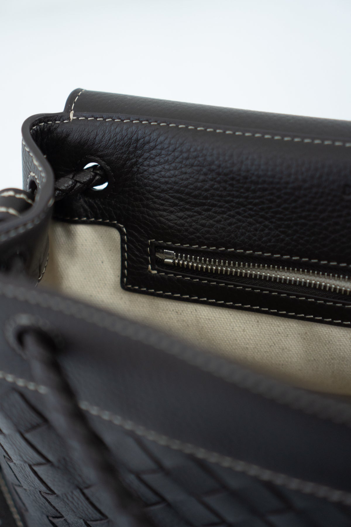 Andiamo Messenger Bag – Dark Brown