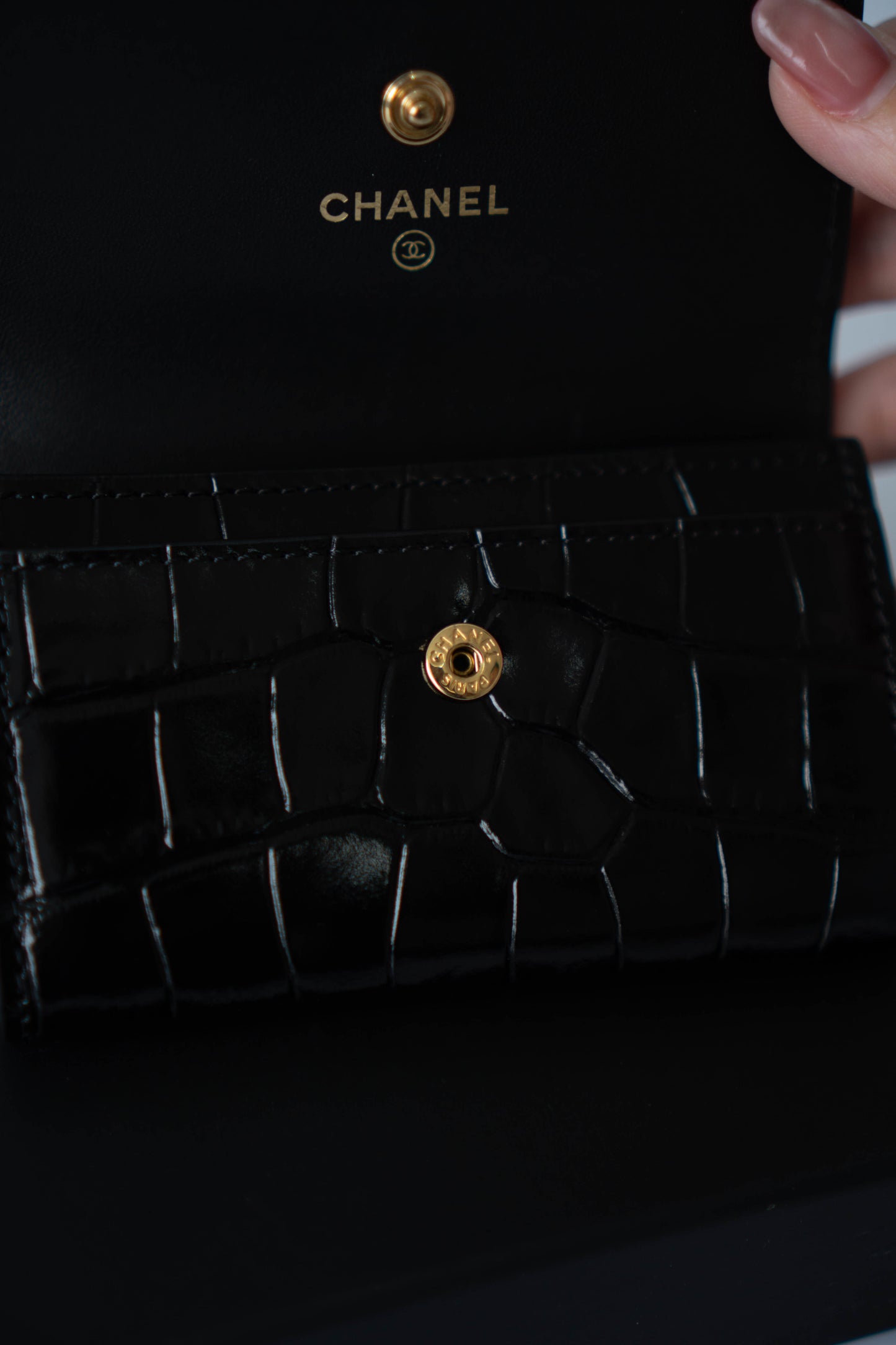 Compact Card Holder – Black Croc-Embossed Calfskin with Gold Hardware