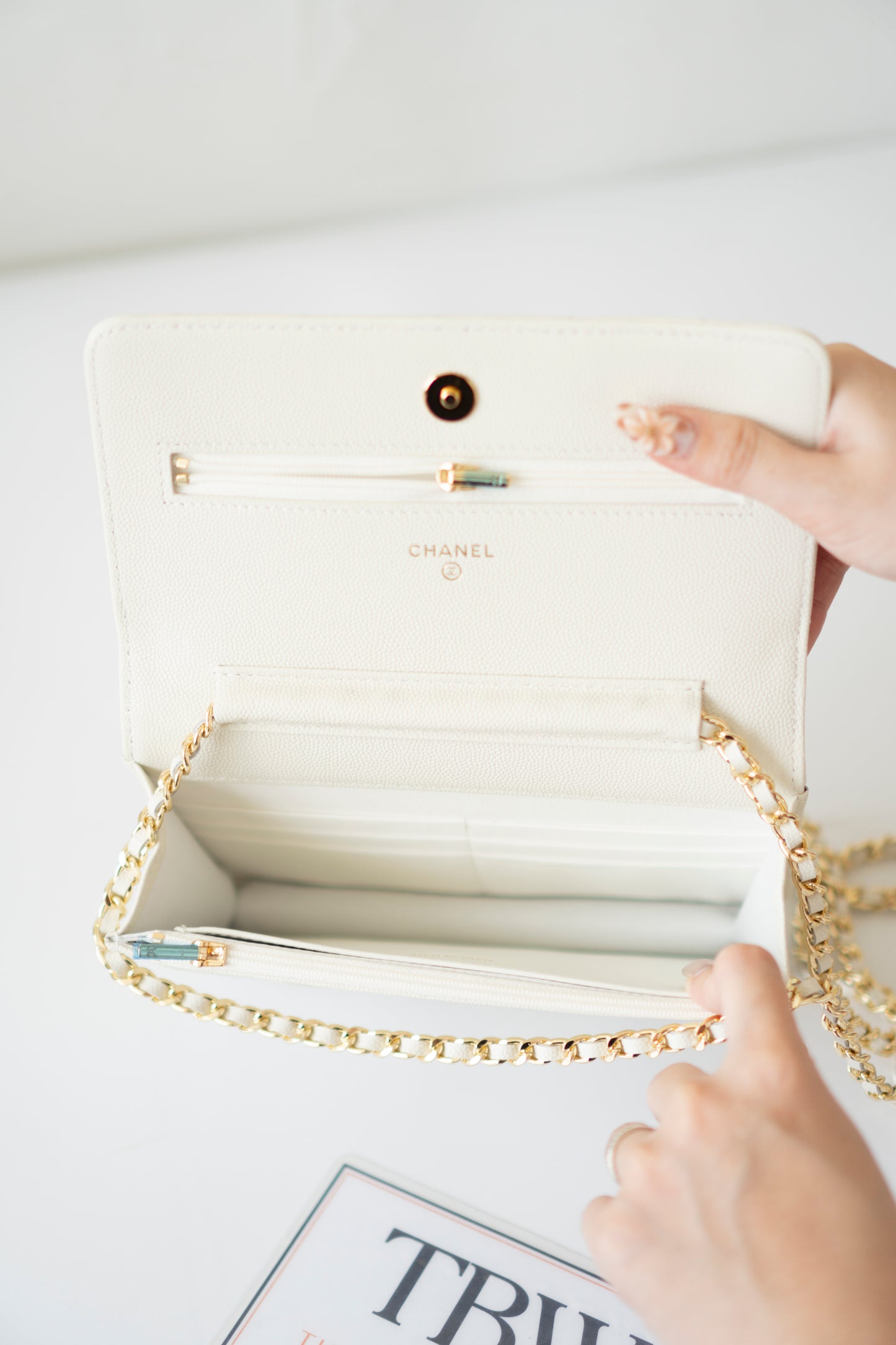 Classic WOC – White Caviar with Light Gold Hardware
