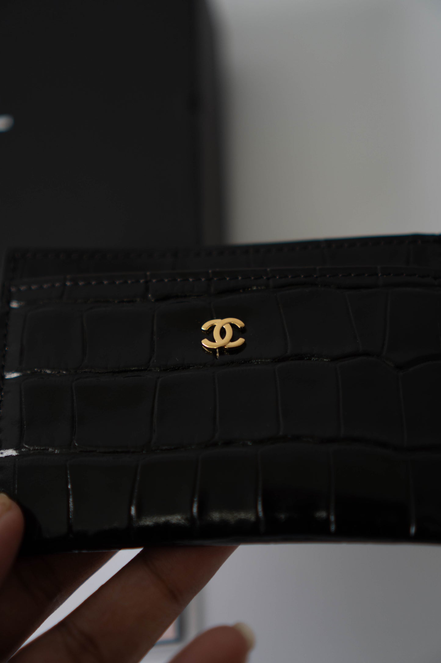 Classic Card Holder – Black Croc Embossed Leather