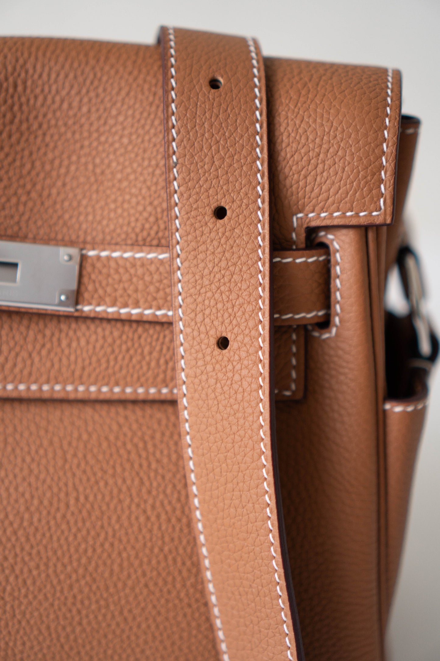KL Messenger PM – Gold Clemence Leather with Palladium Hardware