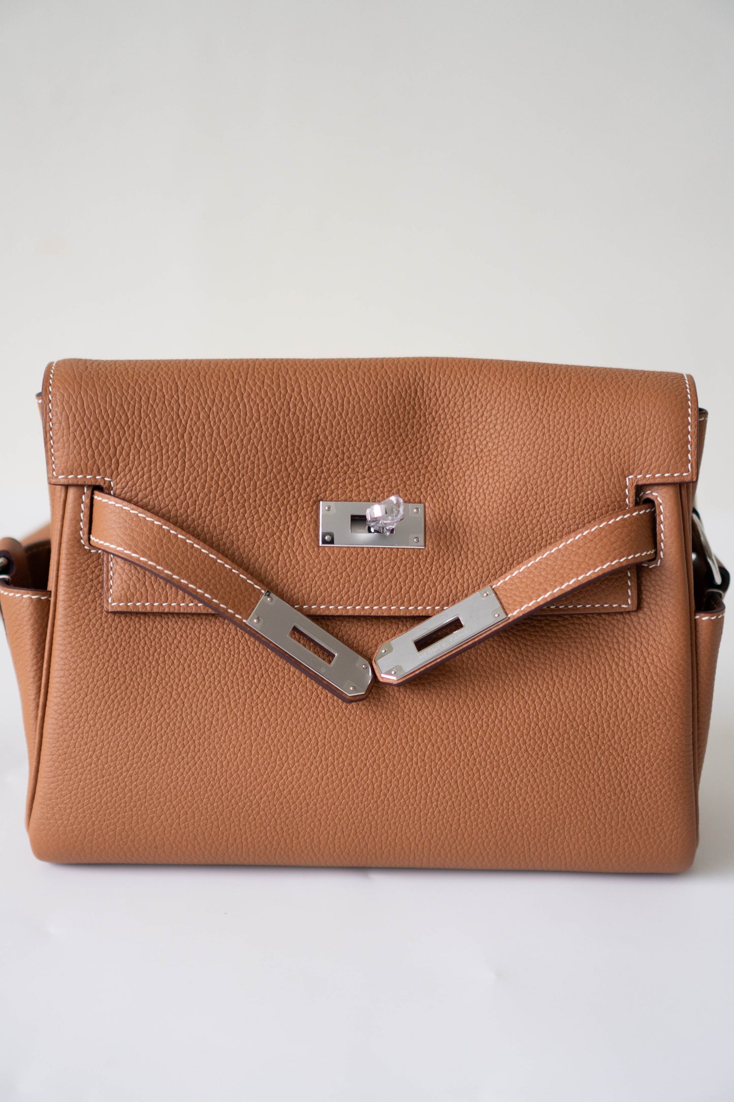 KL Messenger PM – Gold Clemence Leather with Palladium Hardware
