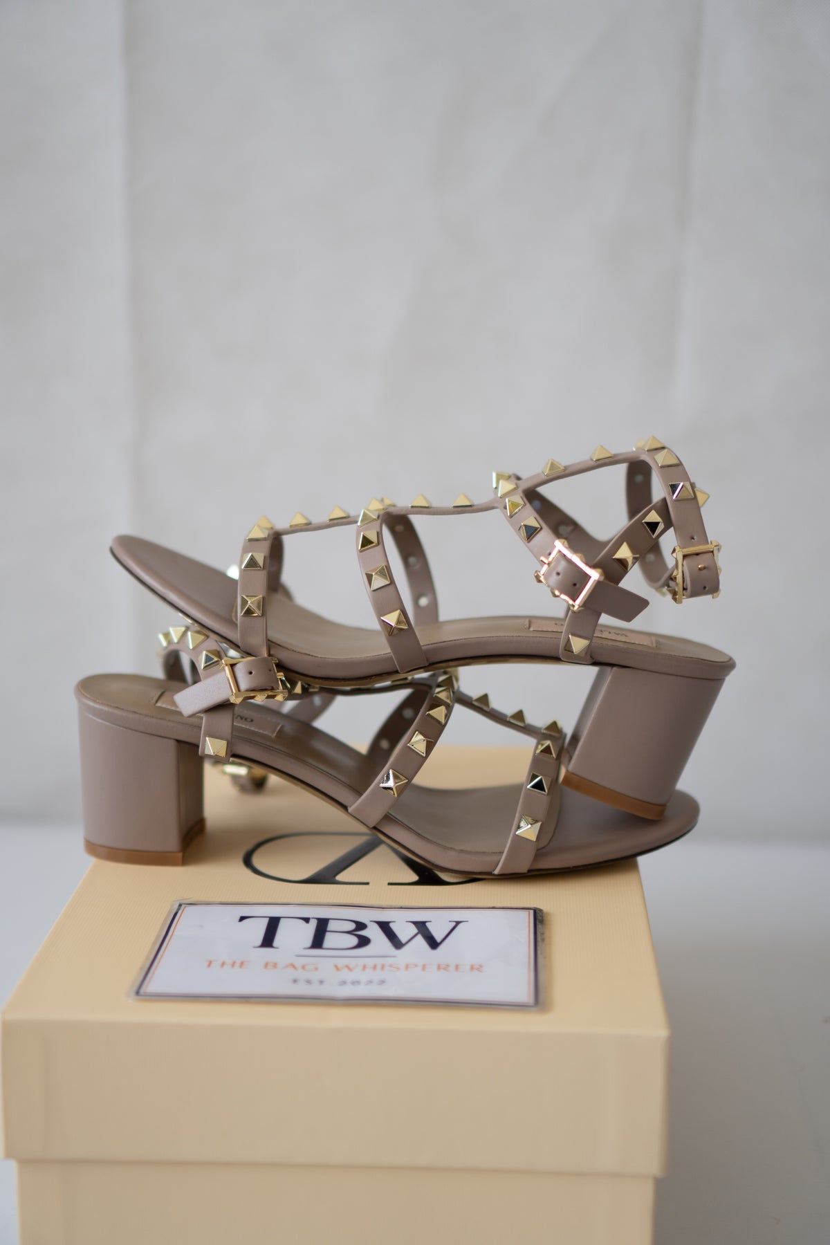 Rockstud Caged Block-Heel Sandals – Taupe / Warm Beige Leather