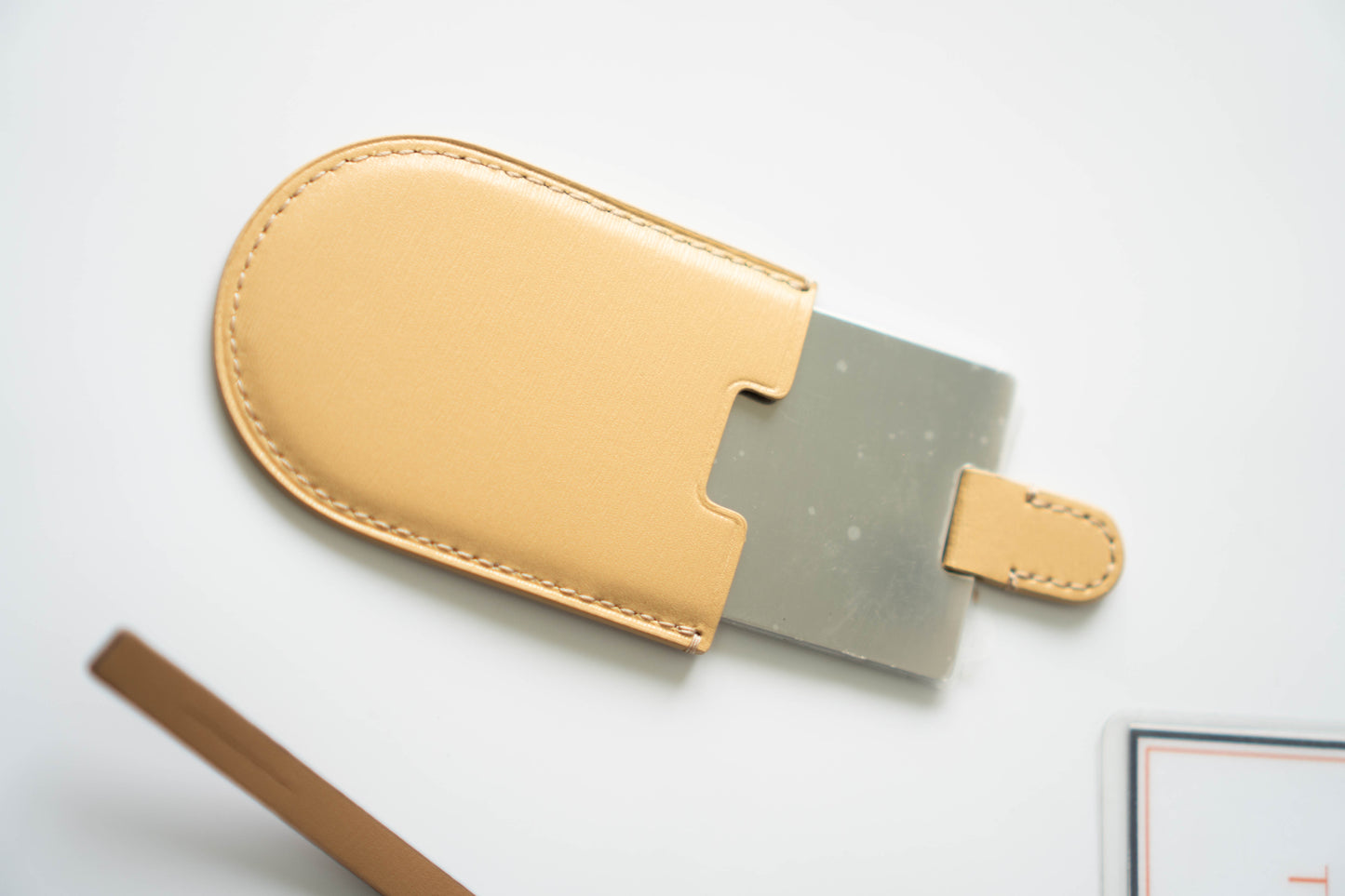 Brillant PM – Vison (warm taupe) Box Calf