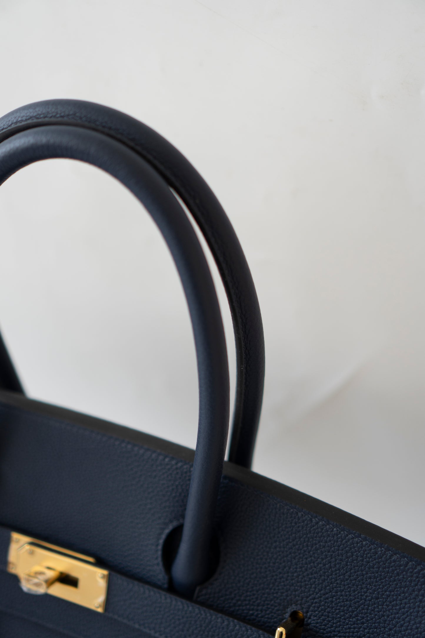 BK Shoulder Bag 42 – Blue Saphir with Gold Hardware