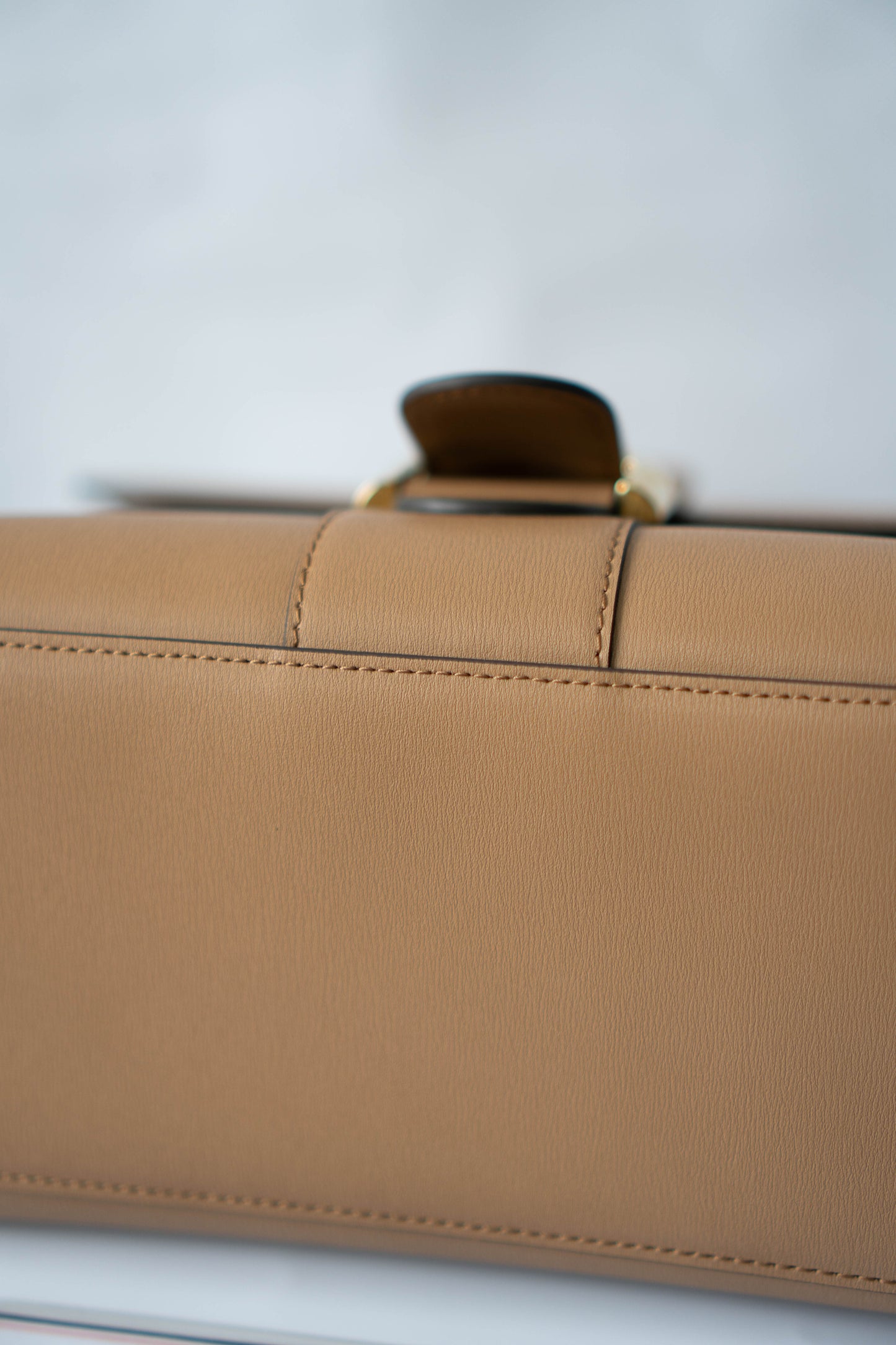 Brillant PM – Vison (warm taupe) Box Calf