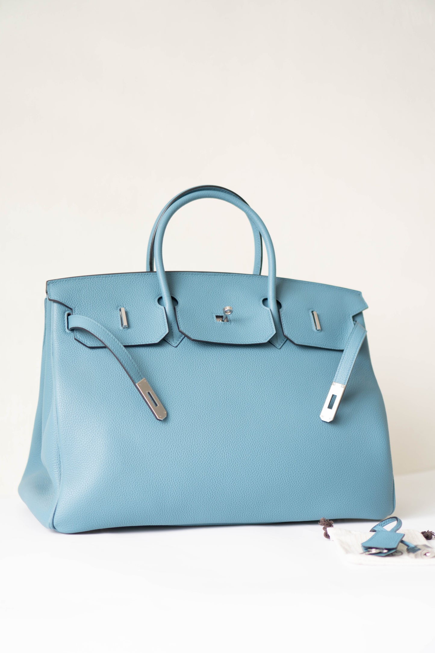 BK 40 – Blue Jean Togo Leather with Palladium Hardware