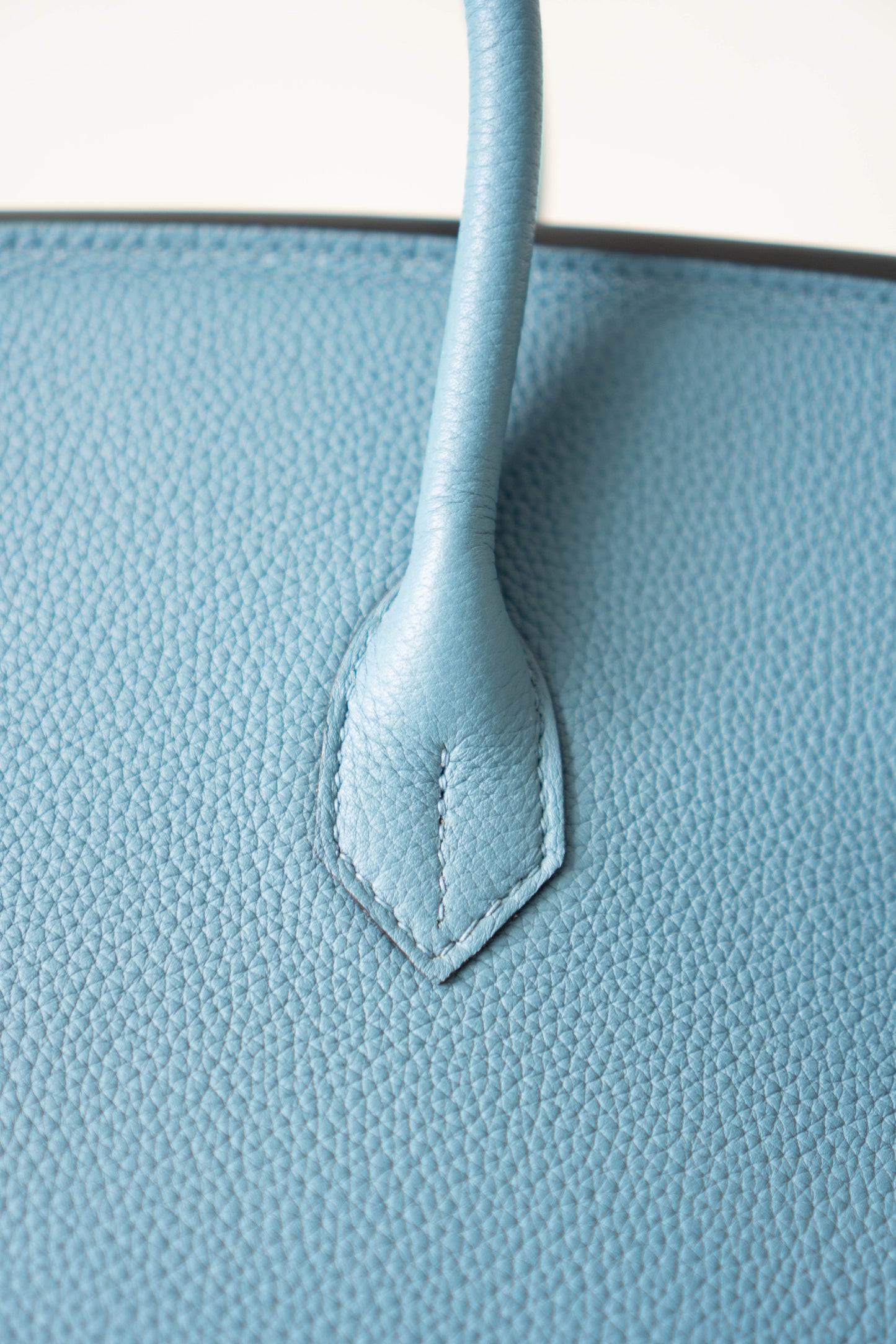 BK 40 – Blue Jean Togo Leather with Palladium Hardware