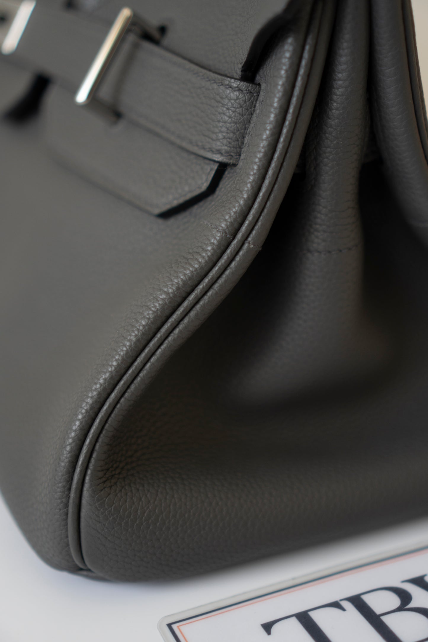 BK Shoulder Bag 42 – Graphite with Palladium Hardware (No Logo)