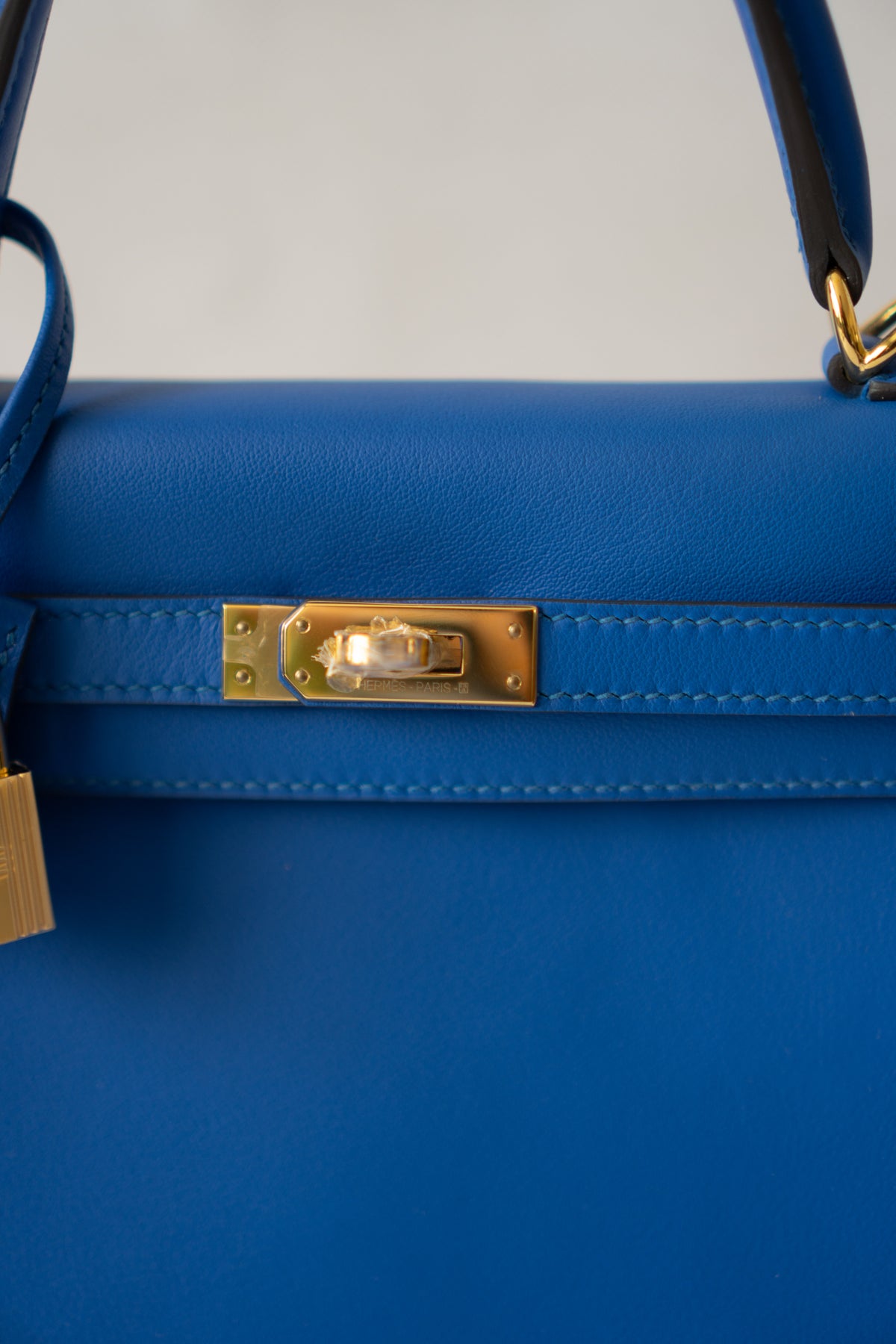 KL 25 Sellier – Blue France Swift Leather with Gold Hardware