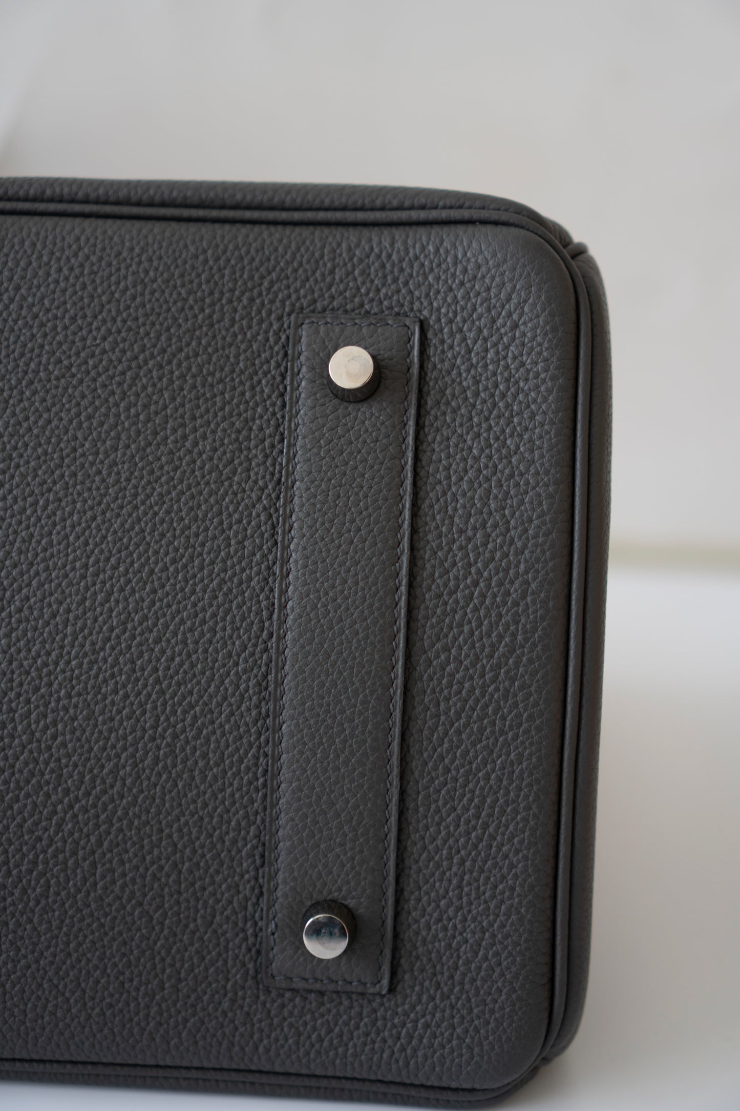 BK Shoulder Bag 42 – Graphite with Palladium Hardware (No Logo)