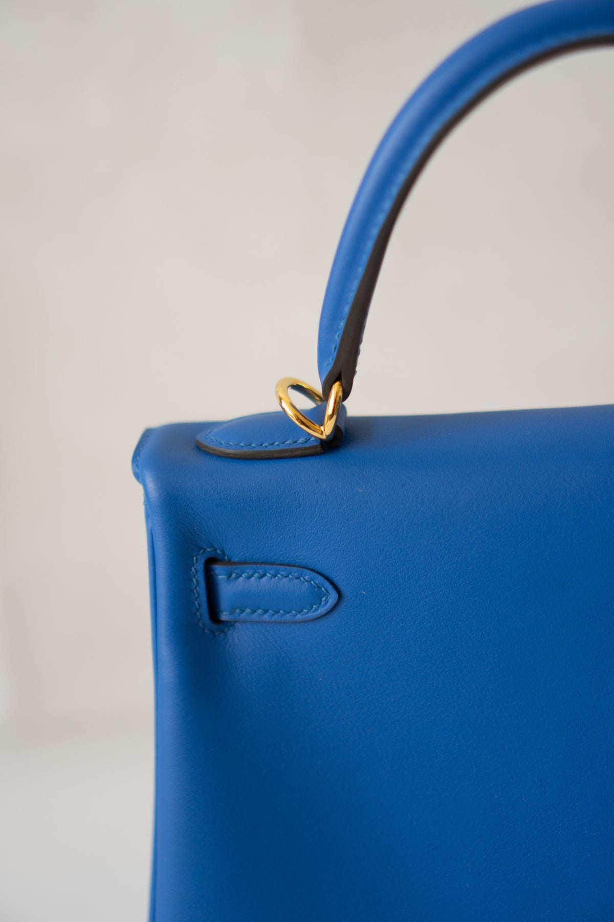 KL 25 Sellier – Blue France Swift Leather with Gold Hardware