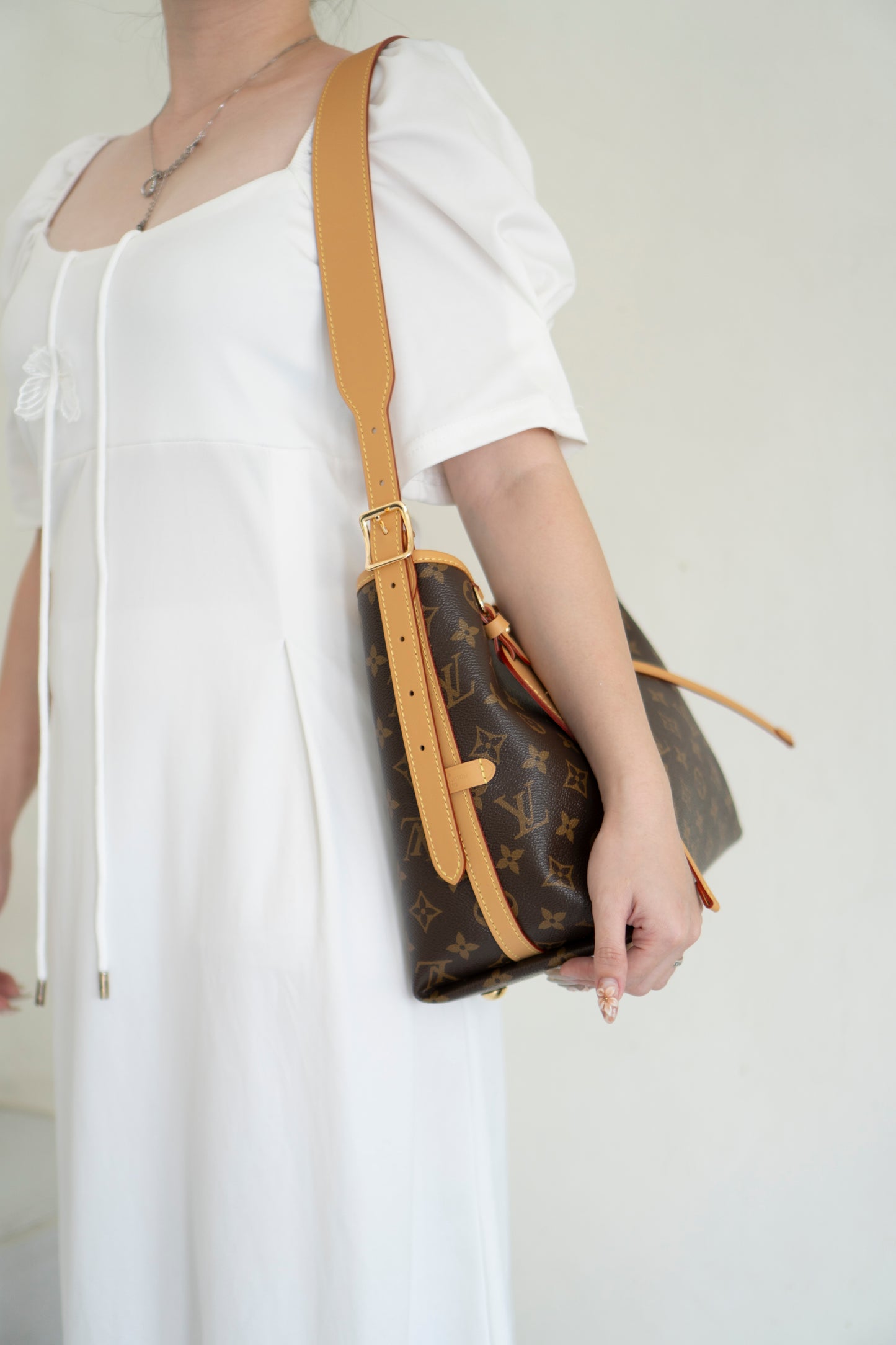 Carryall PM – Monogram Canvas
