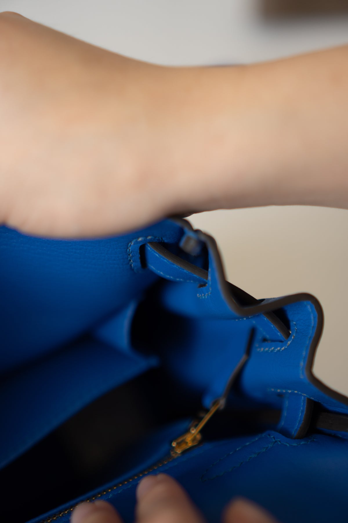 KL 25 Sellier – Blue France Swift Leather with Gold Hardware