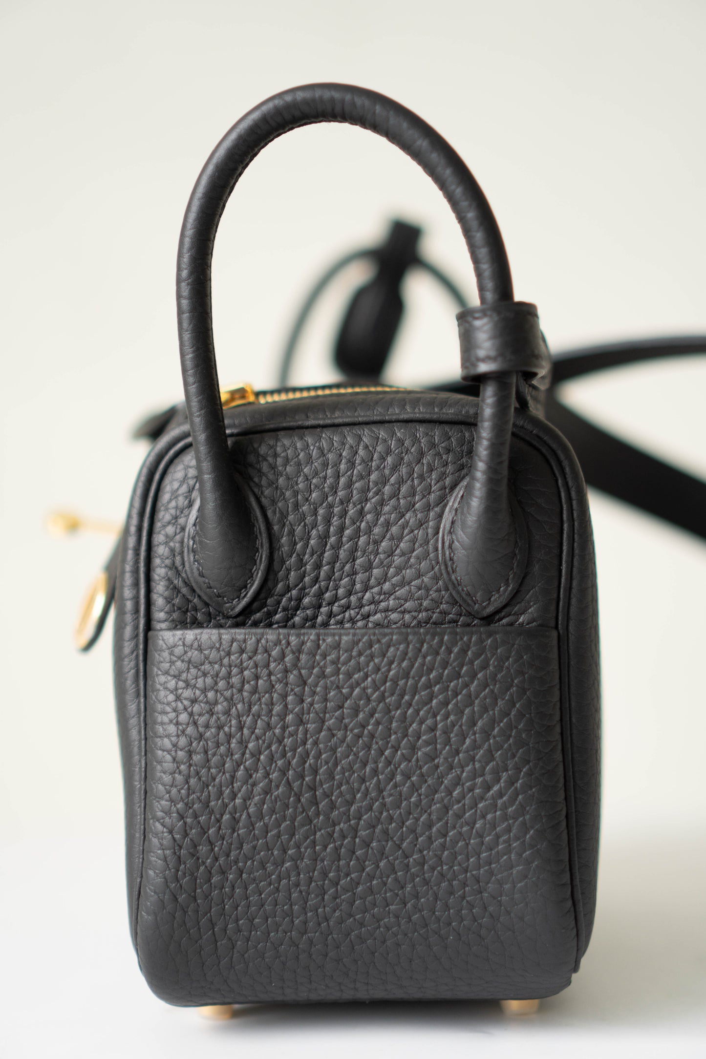 Mini Lind – Black Clemence Leather with Gold Hardware