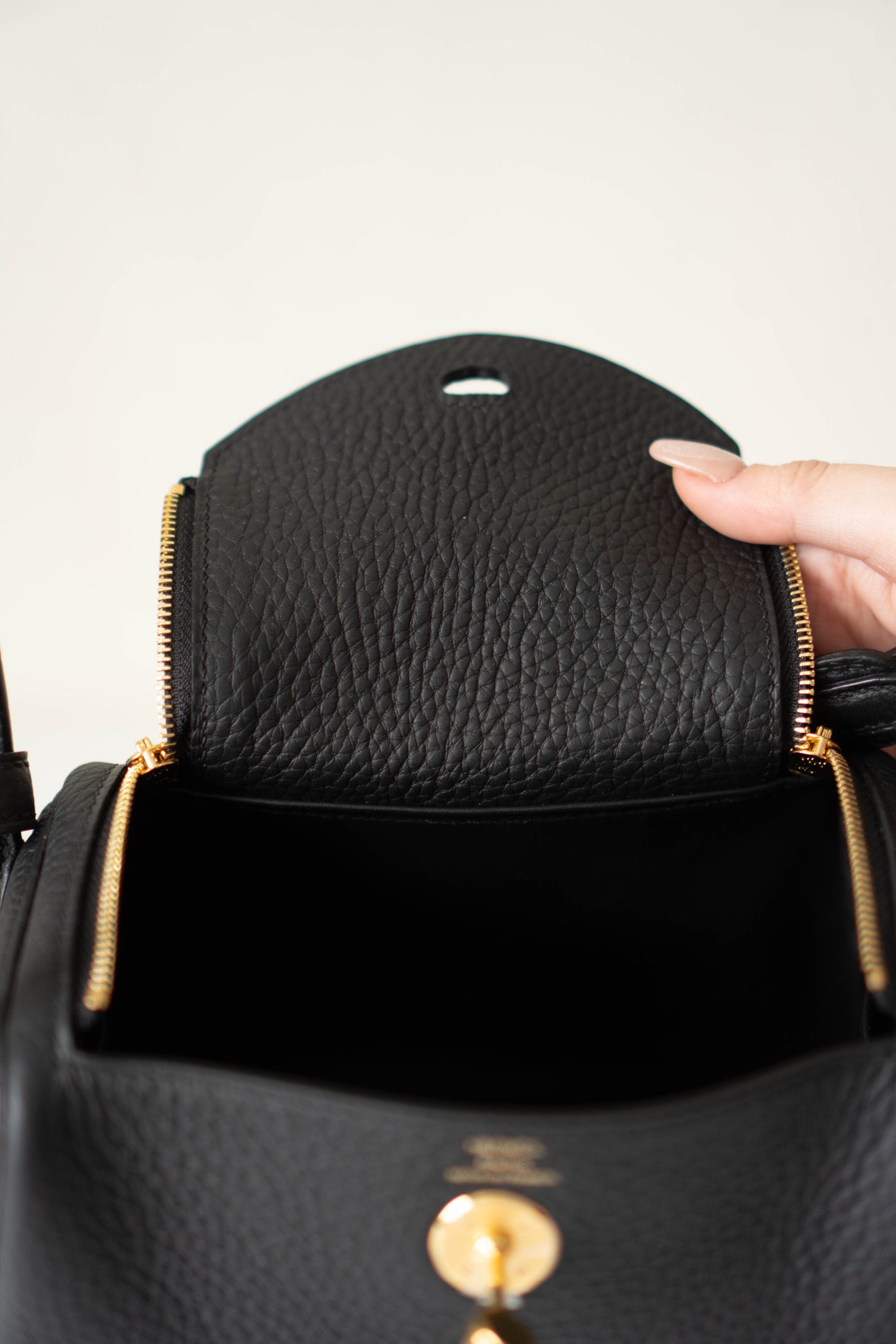 Mini Lind – Black Clemence Leather with Gold Hardware