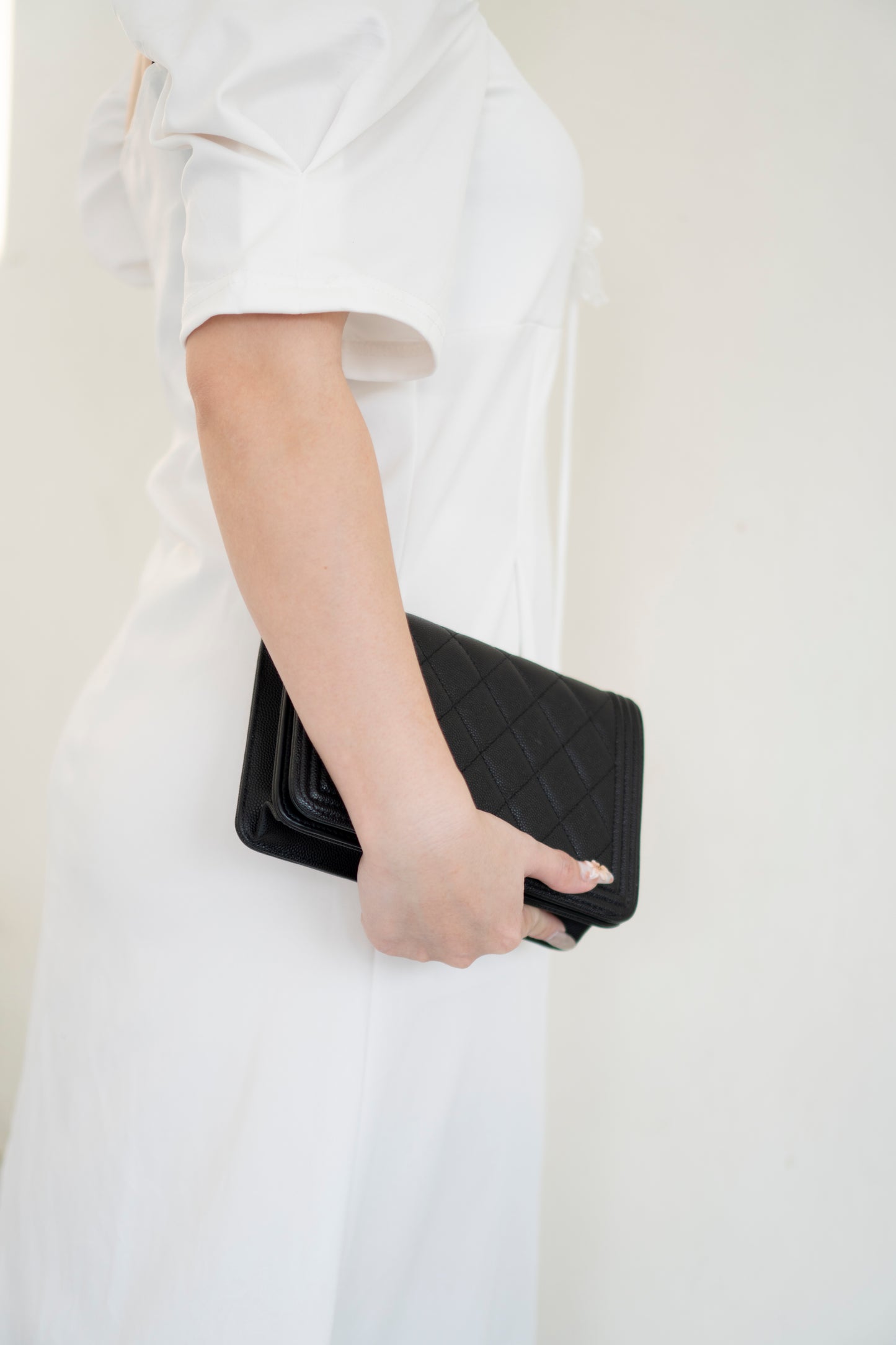Le Boy WOC – Black Caviar with Gold Hardware