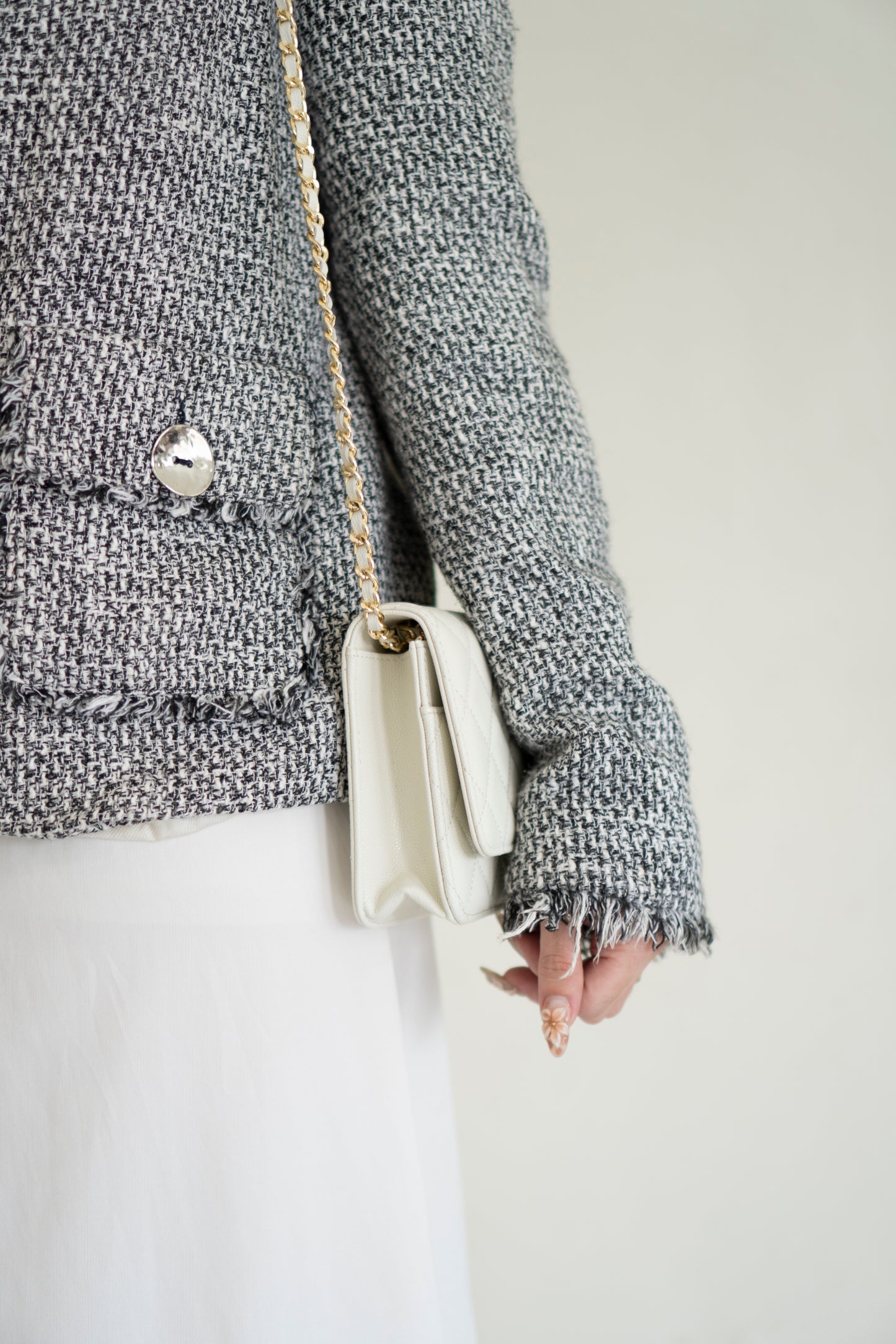 Classic WOC – White Caviar with Light Gold Hardware
