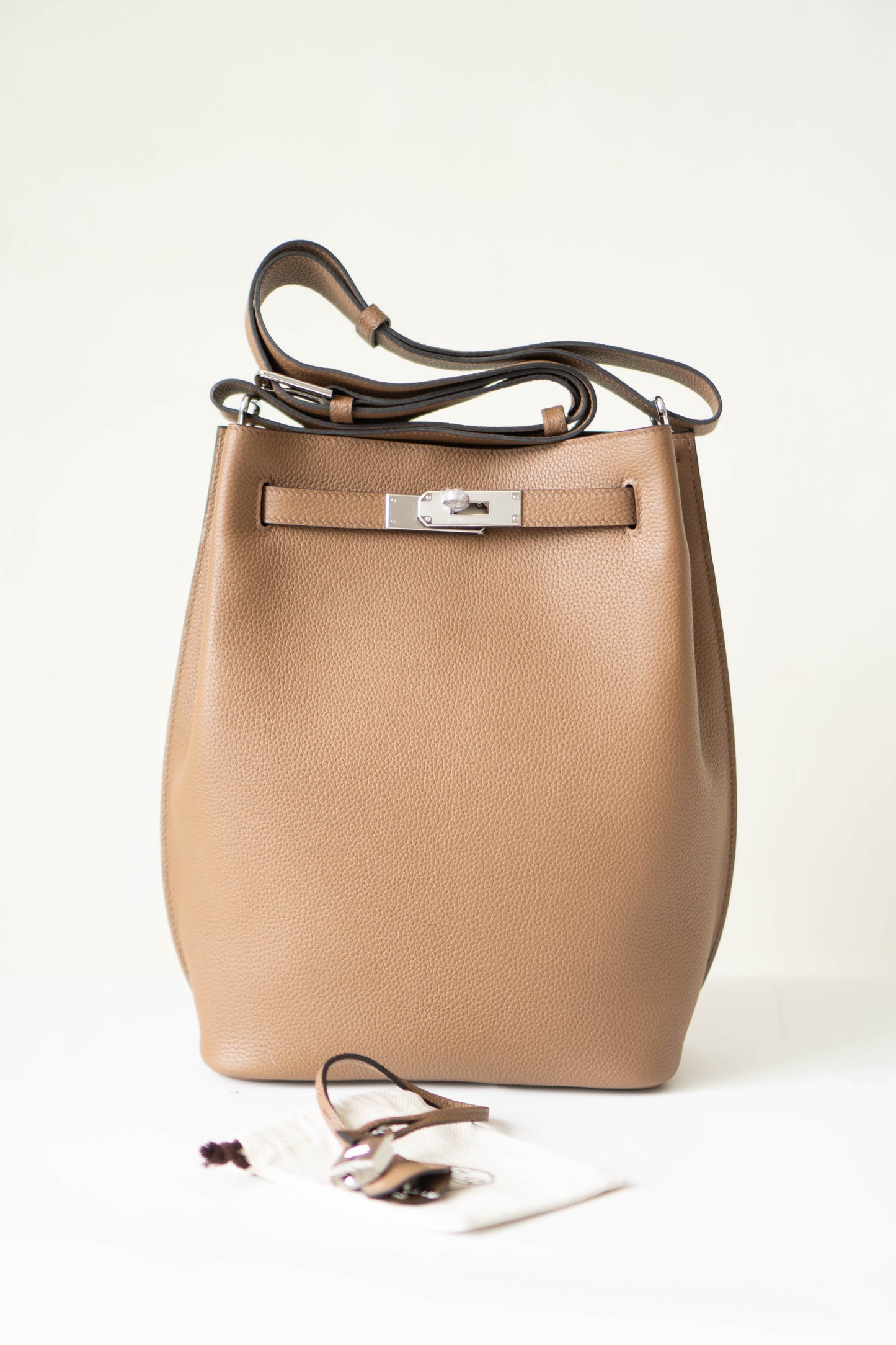 So KL 22 in Alezan Clemence Calfskin with Palladium Hardware