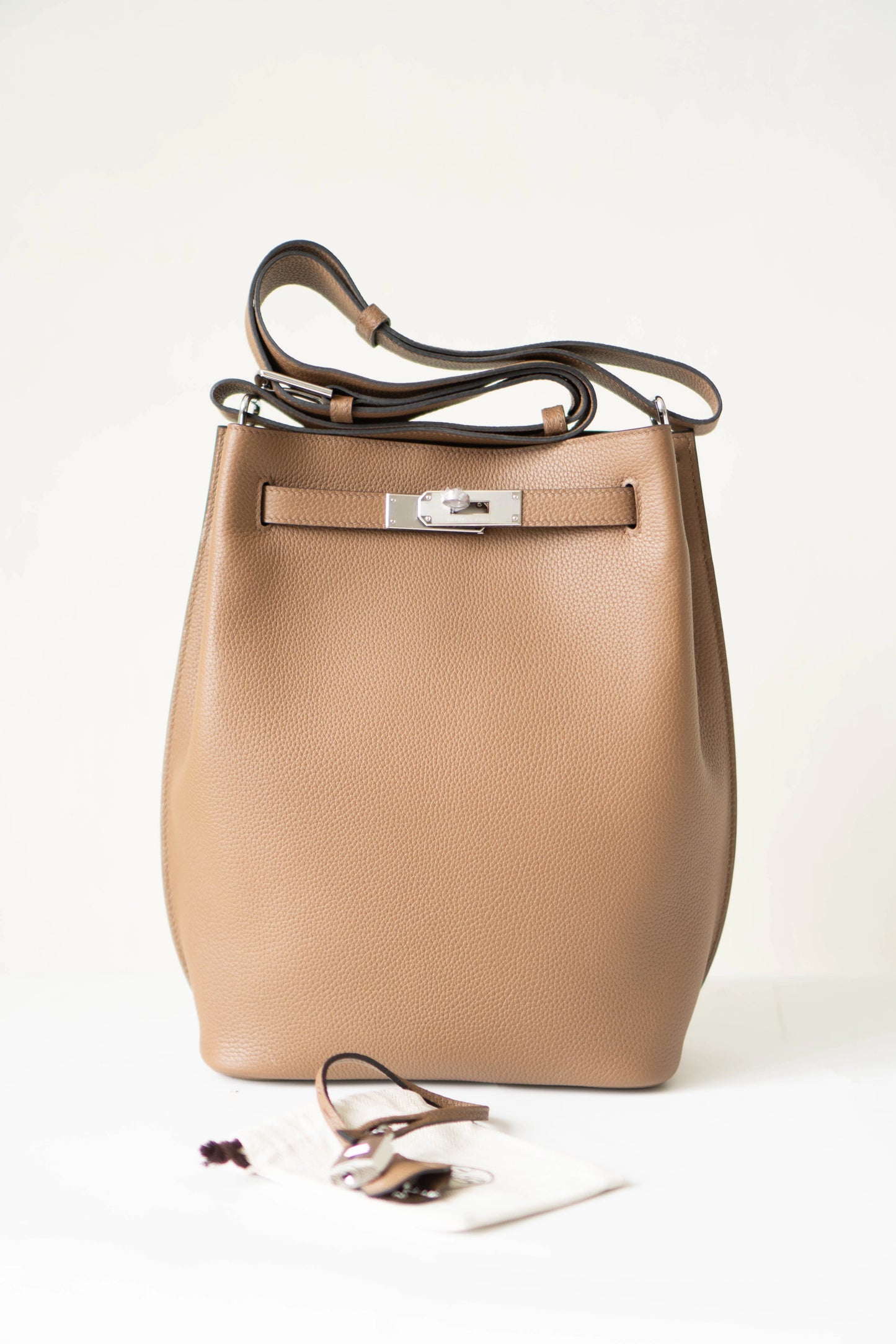 So KL 22 in Alezan Clemence Calfskin with Palladium Hardware
