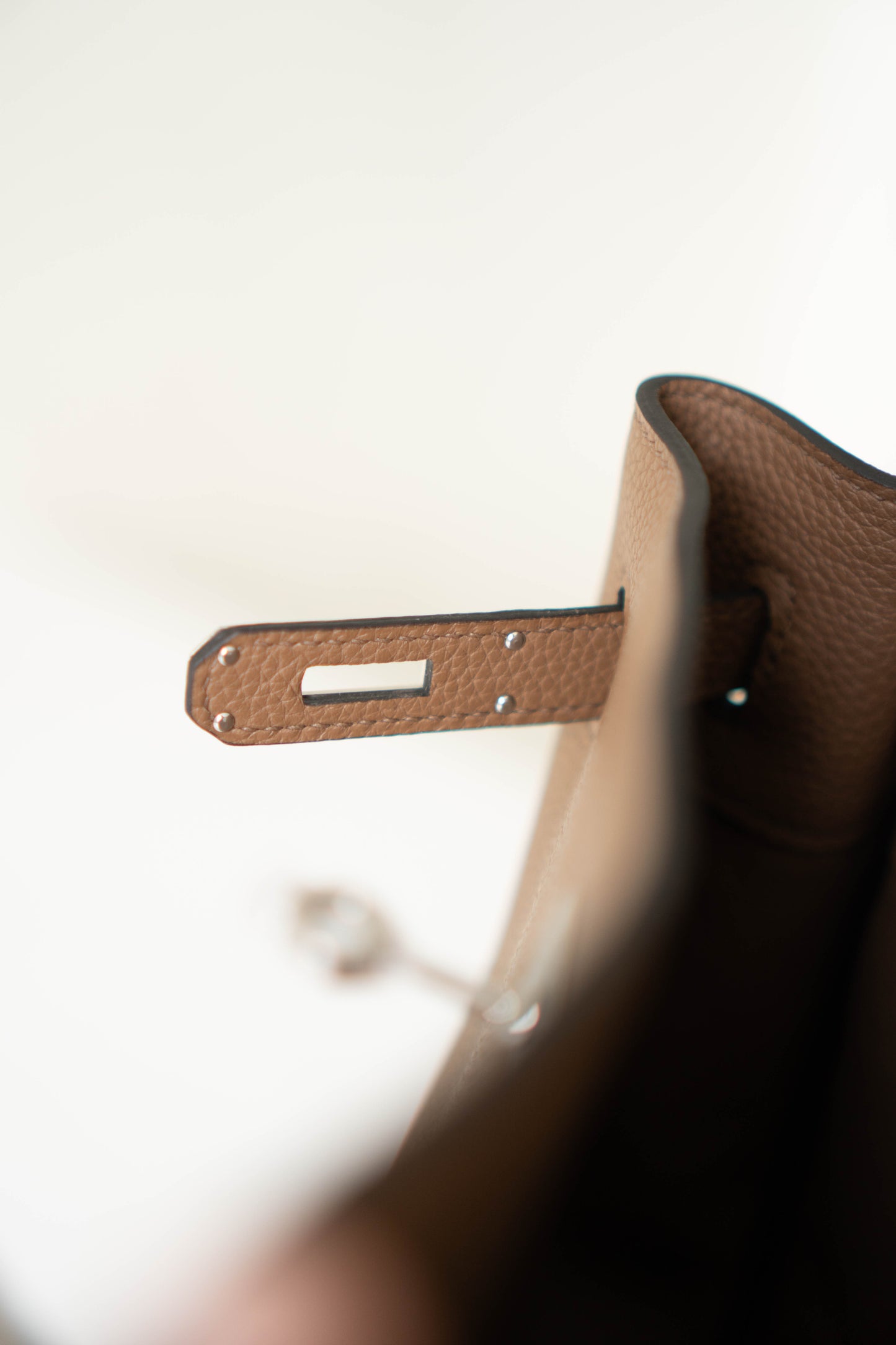 So KL 22 in Alezan Clemence Calfskin with Palladium Hardware