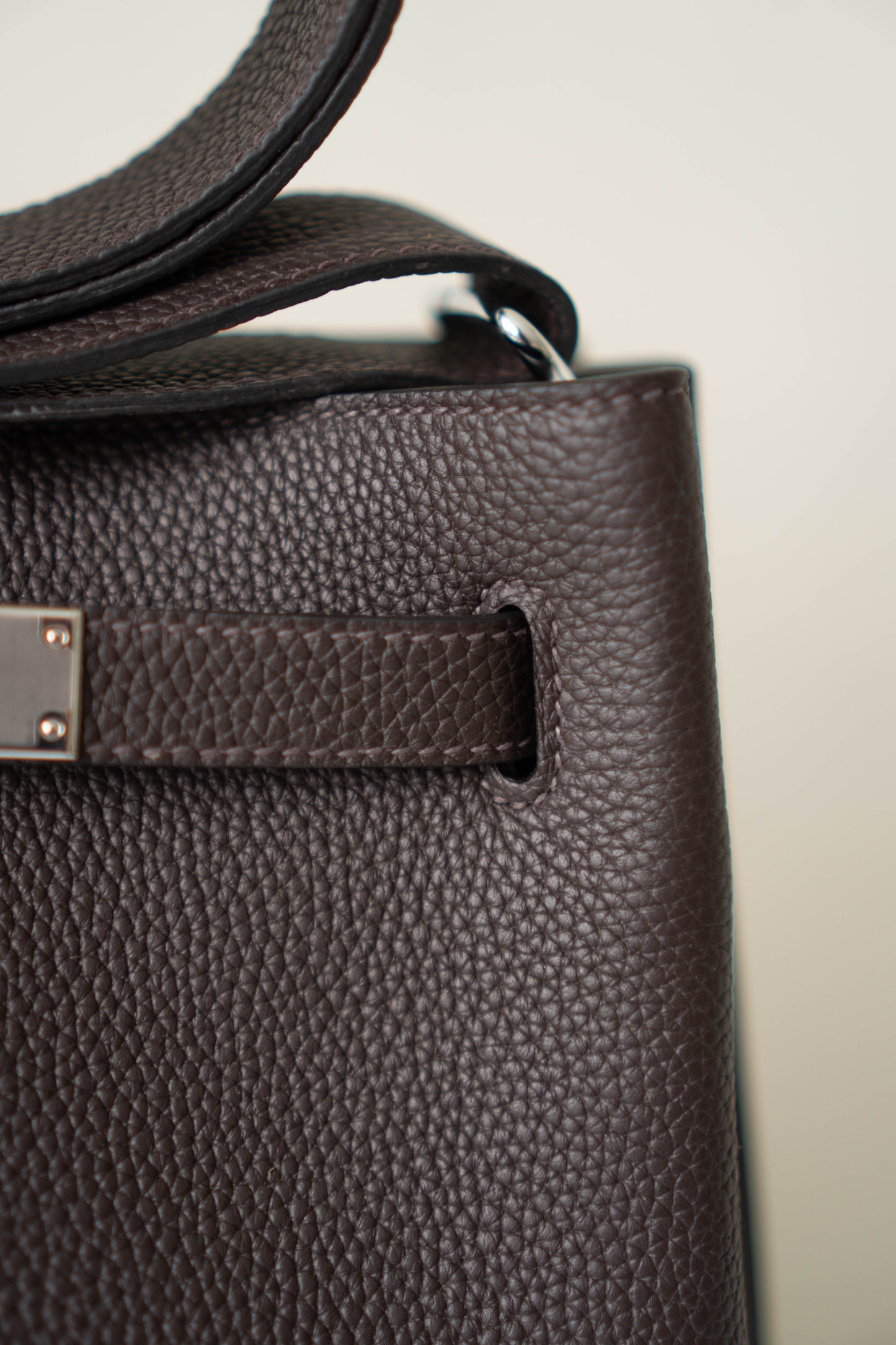 So KL 22 in Ebene Clemence Leather with Palladium Hardware