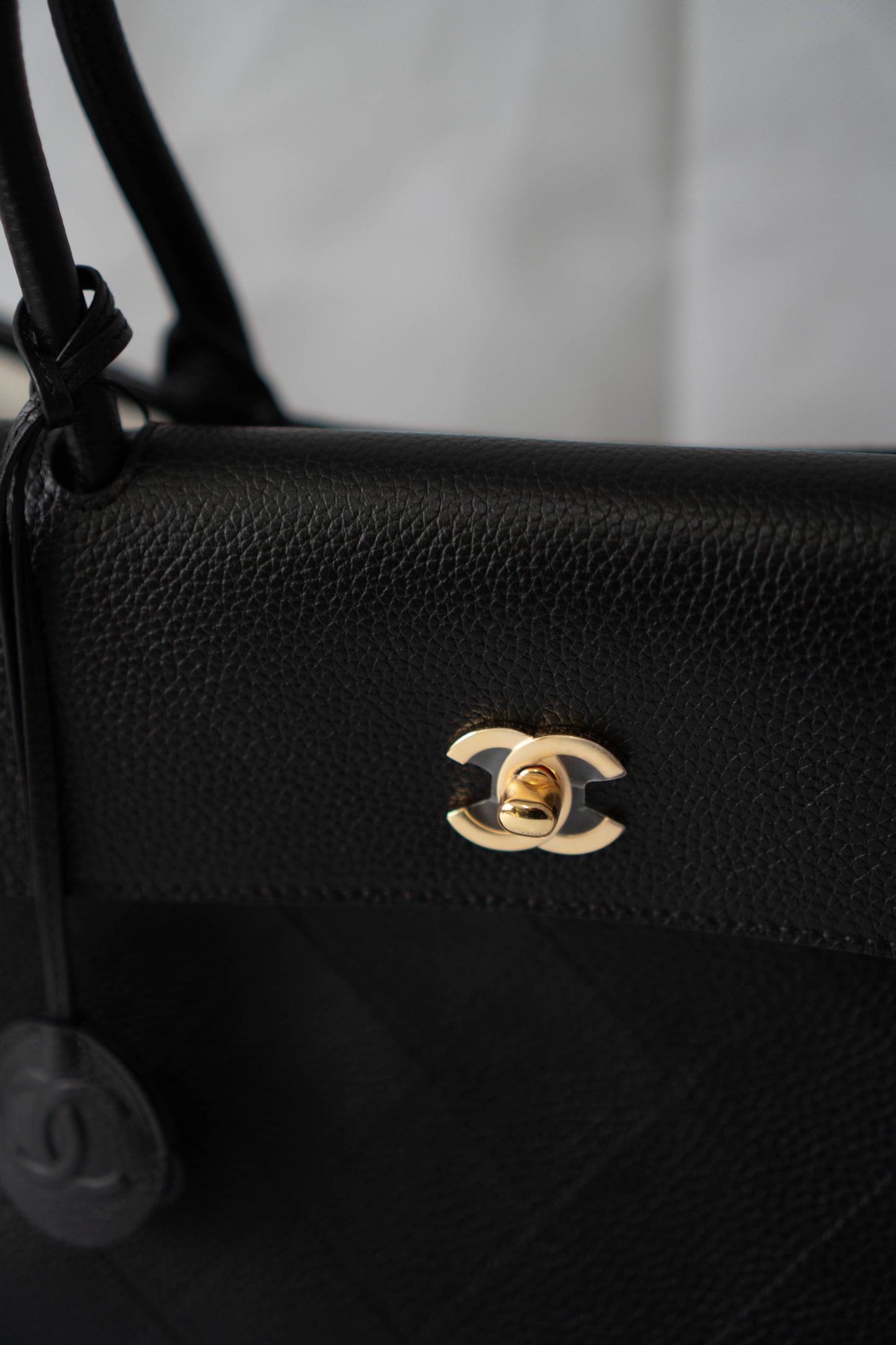 Large East-West Shopping Tote – Black Caviar with Gold Hardware