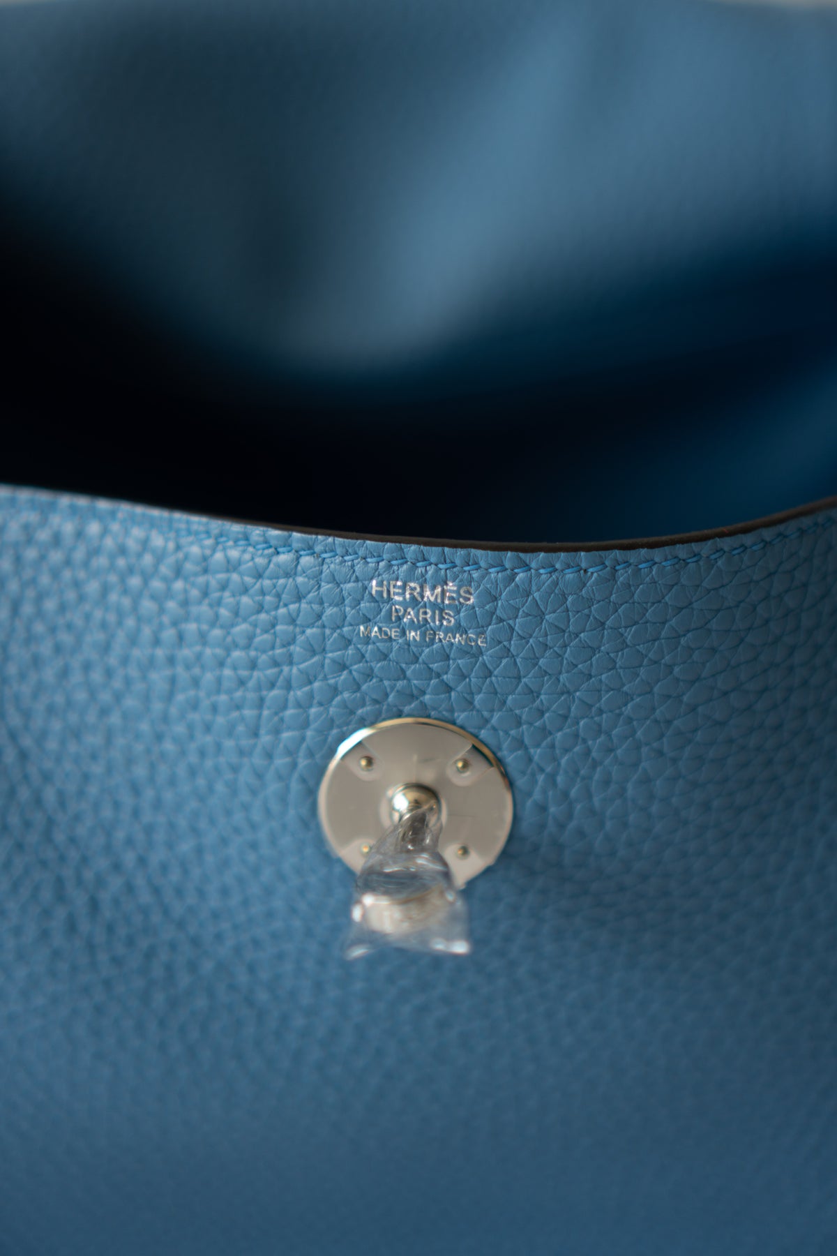 Lind 26 – Blue Paradis Clemence Leather with Palladium Hardware