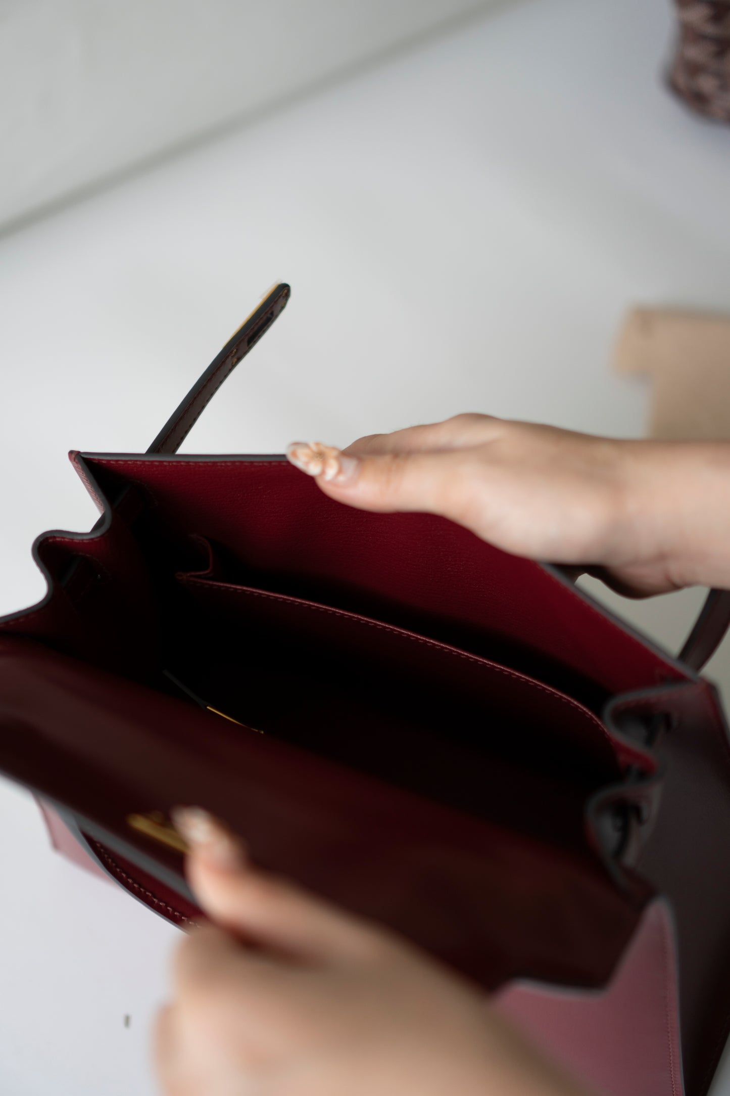 KL 25 – Rouge H Box Leather with Gold Hardware