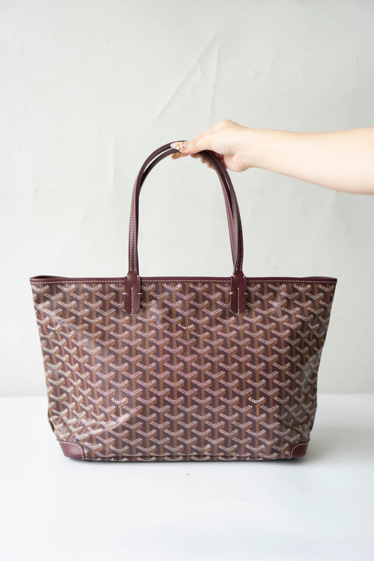 Artois PM – Burgundy Trim Coated Canvas Tote