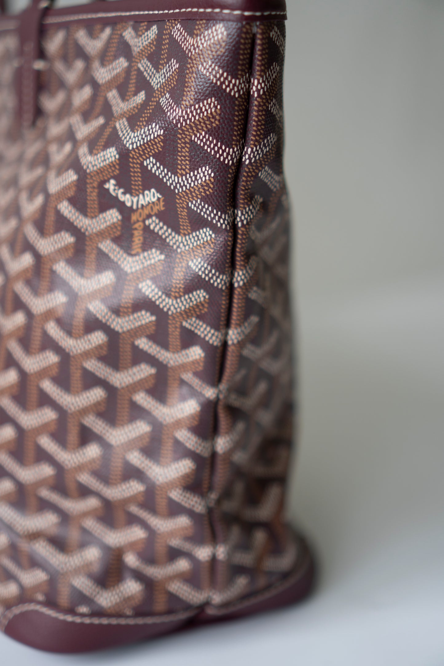 Artois PM – Burgundy Trim Coated Canvas Tote