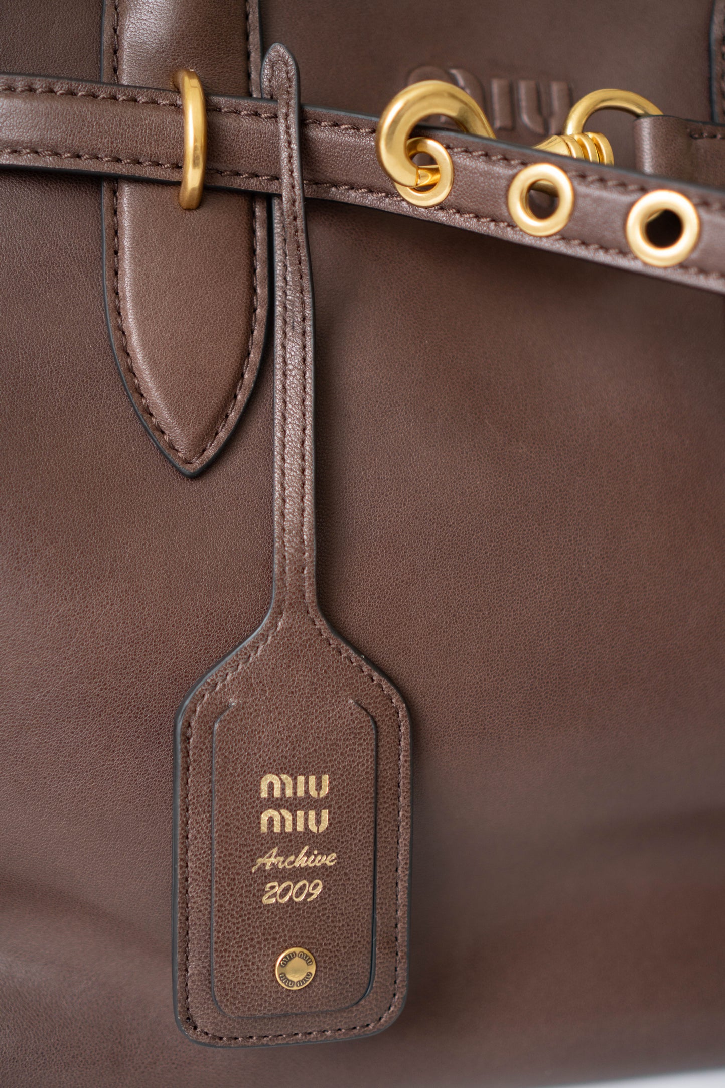 Aventure Top Handle Tote – Brown Nappa Leather with Gold Hardware